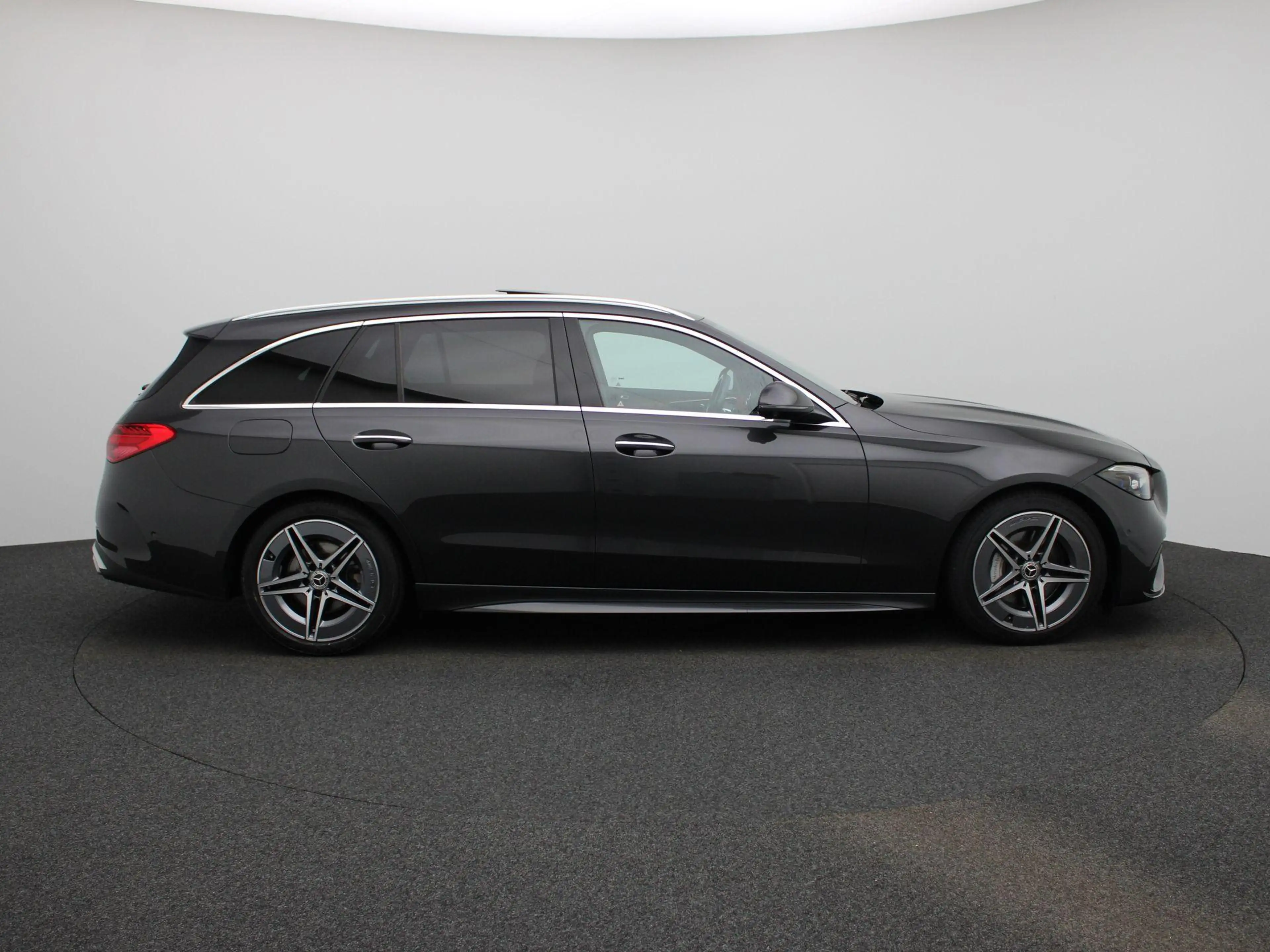 Mercedes-Benz C 200 Estate Launch Edition AMG Line — photo 6
