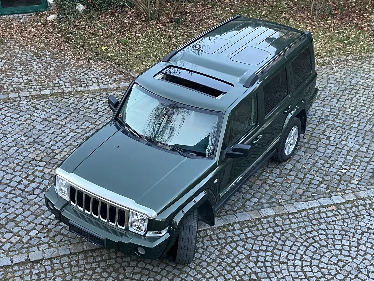 Jeep Commander Commander 3,0 V6 CRD Limited Limited Grün - 1