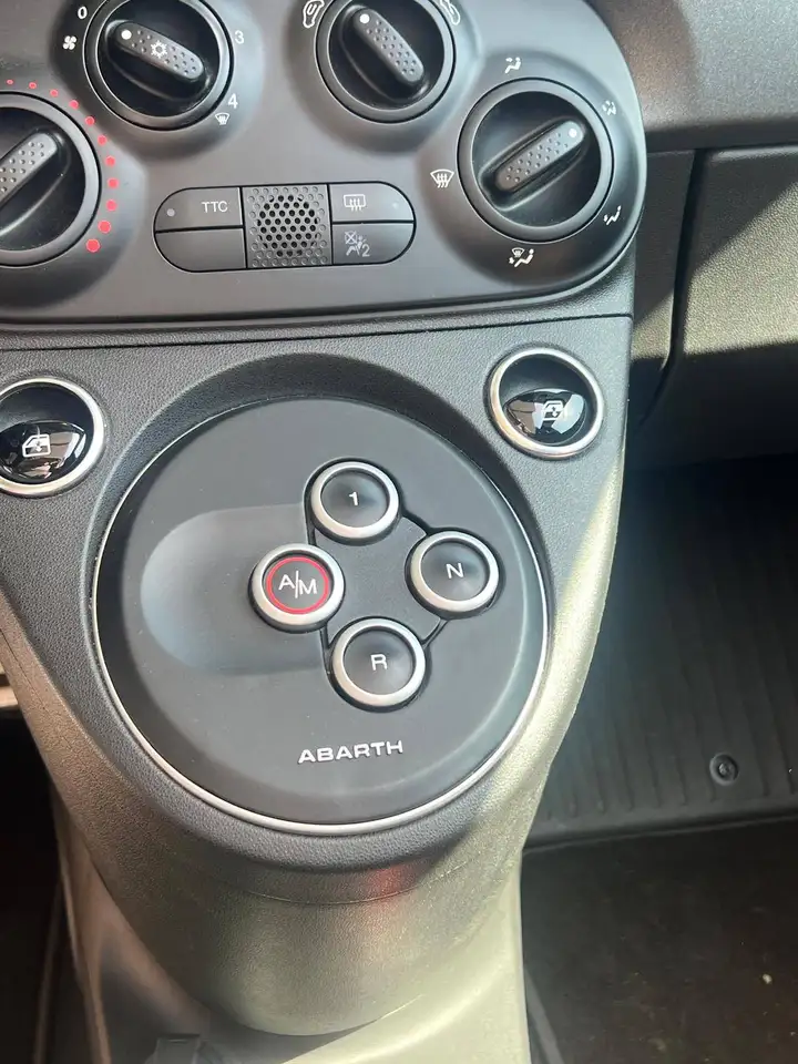 Abarth 595C 2021 — фото 12