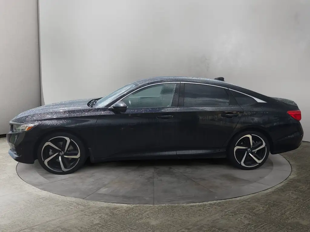 Honda Accord 2021 photo 2