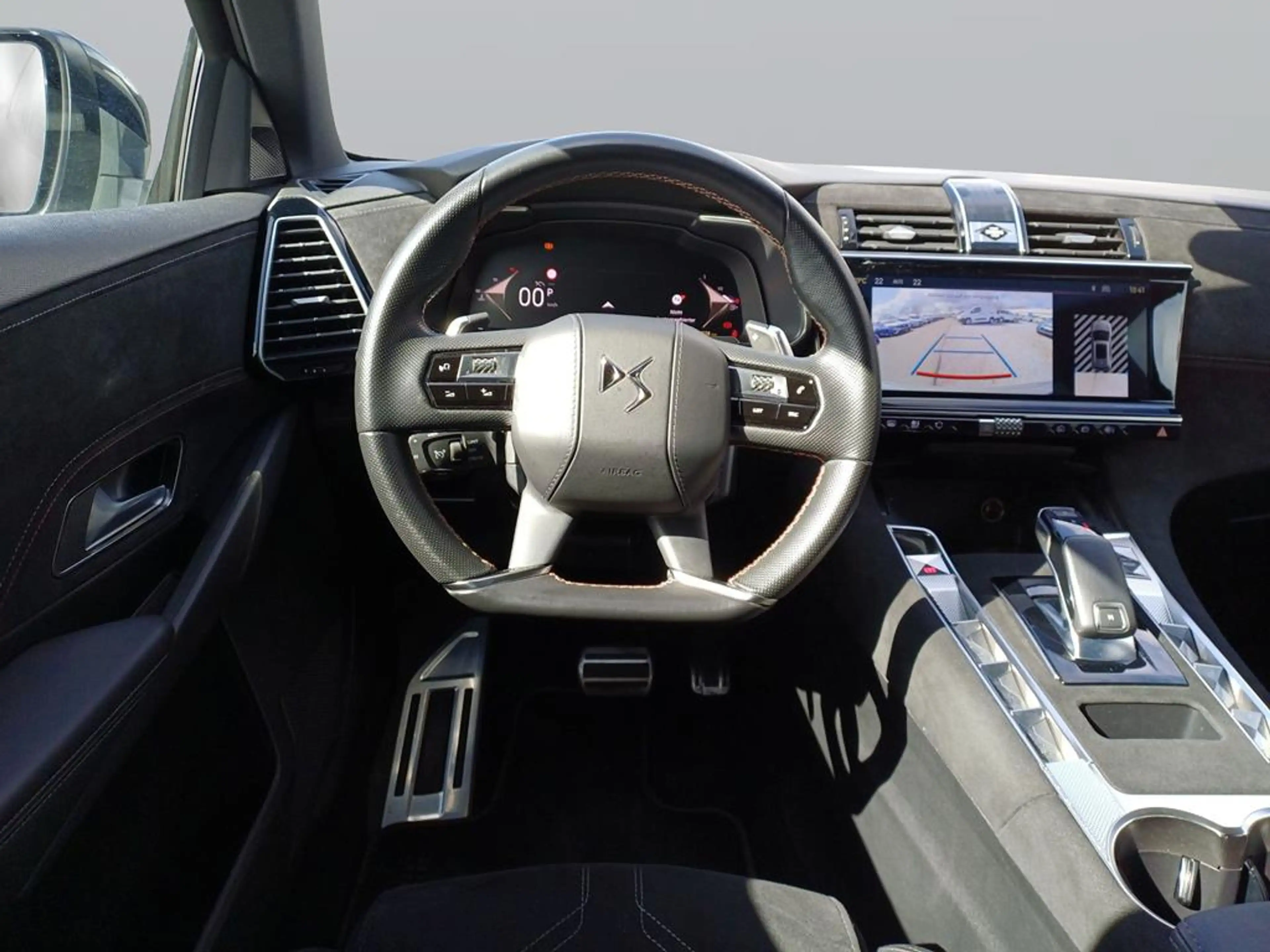 DS Automobiles DS 7 DS 7 PERFORMANCE LINE + BlueHDi 130 EAT8 — photo 12