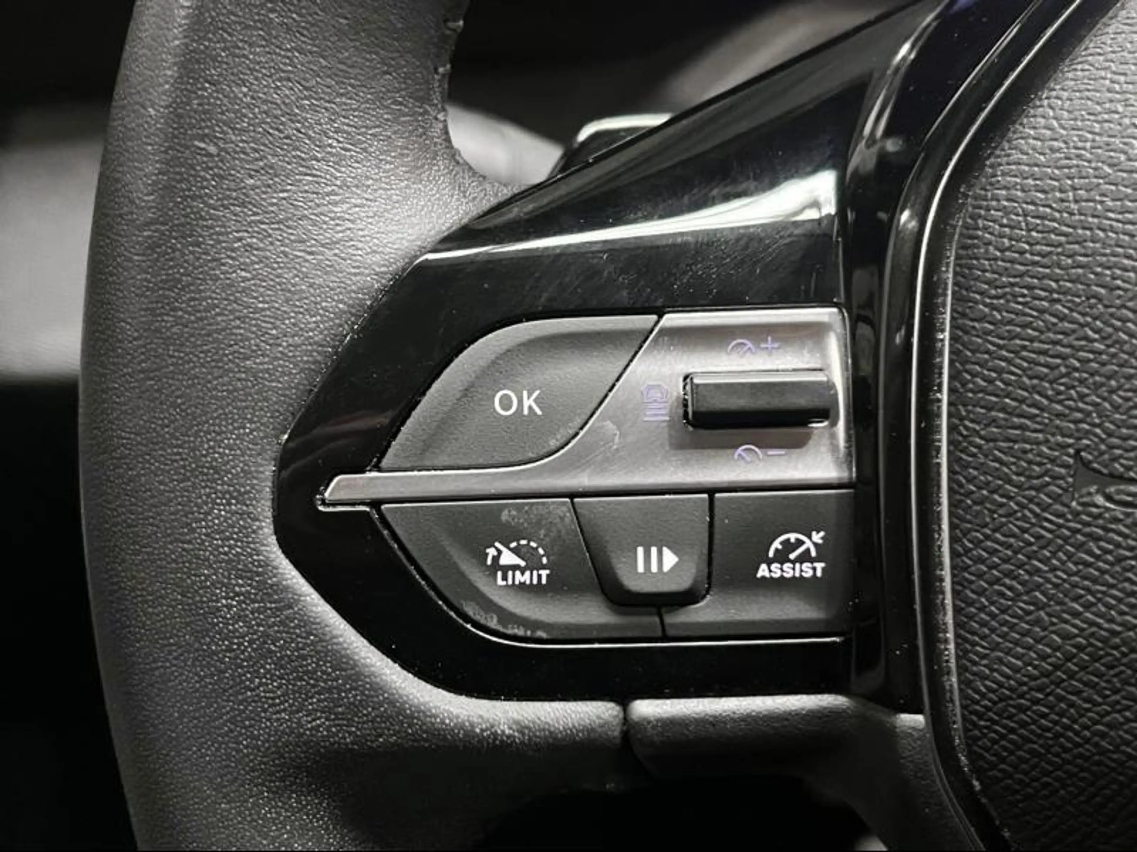 Peugeot 308 Style — photo 21