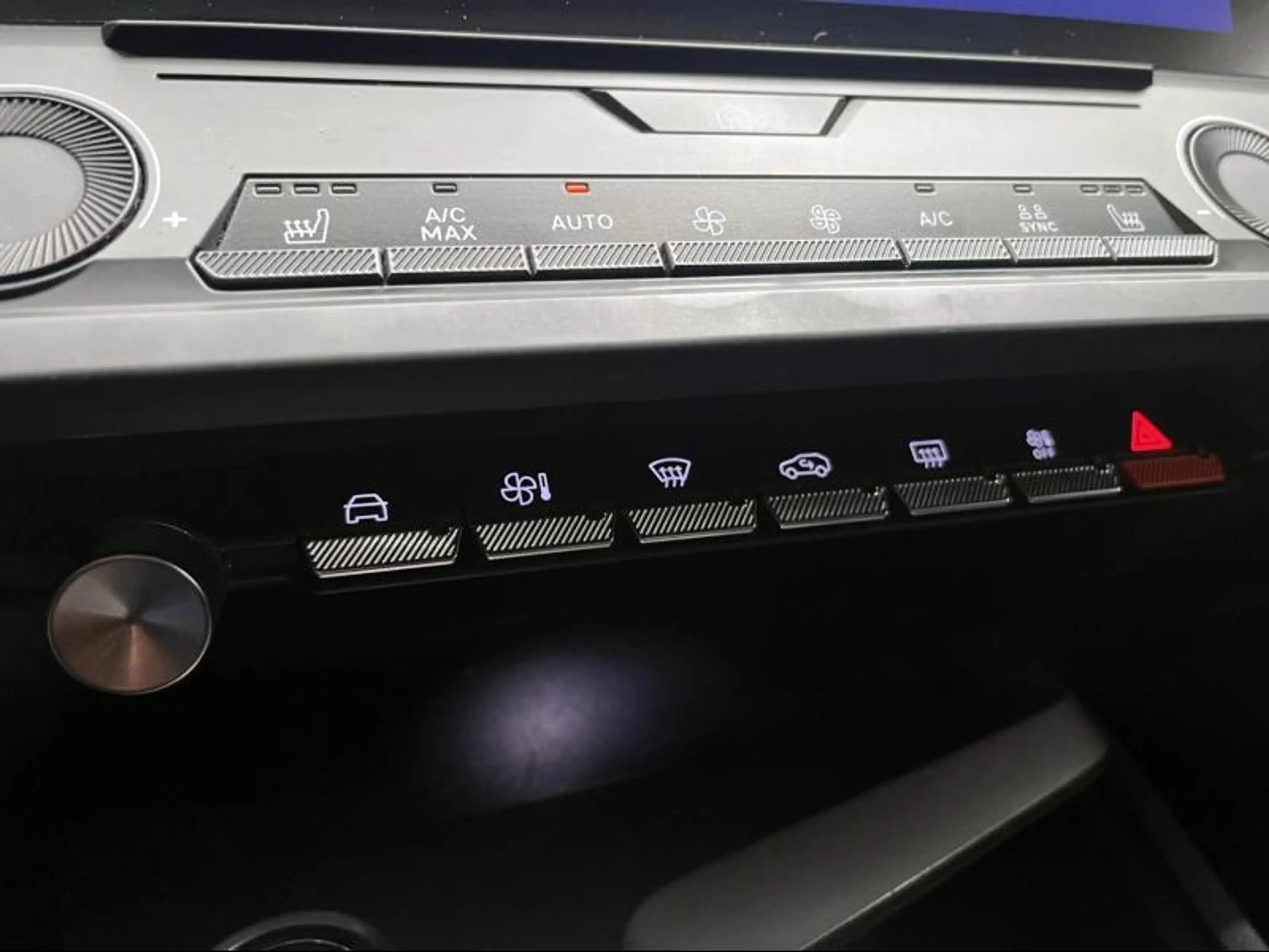 Peugeot 308 Style — photo 19