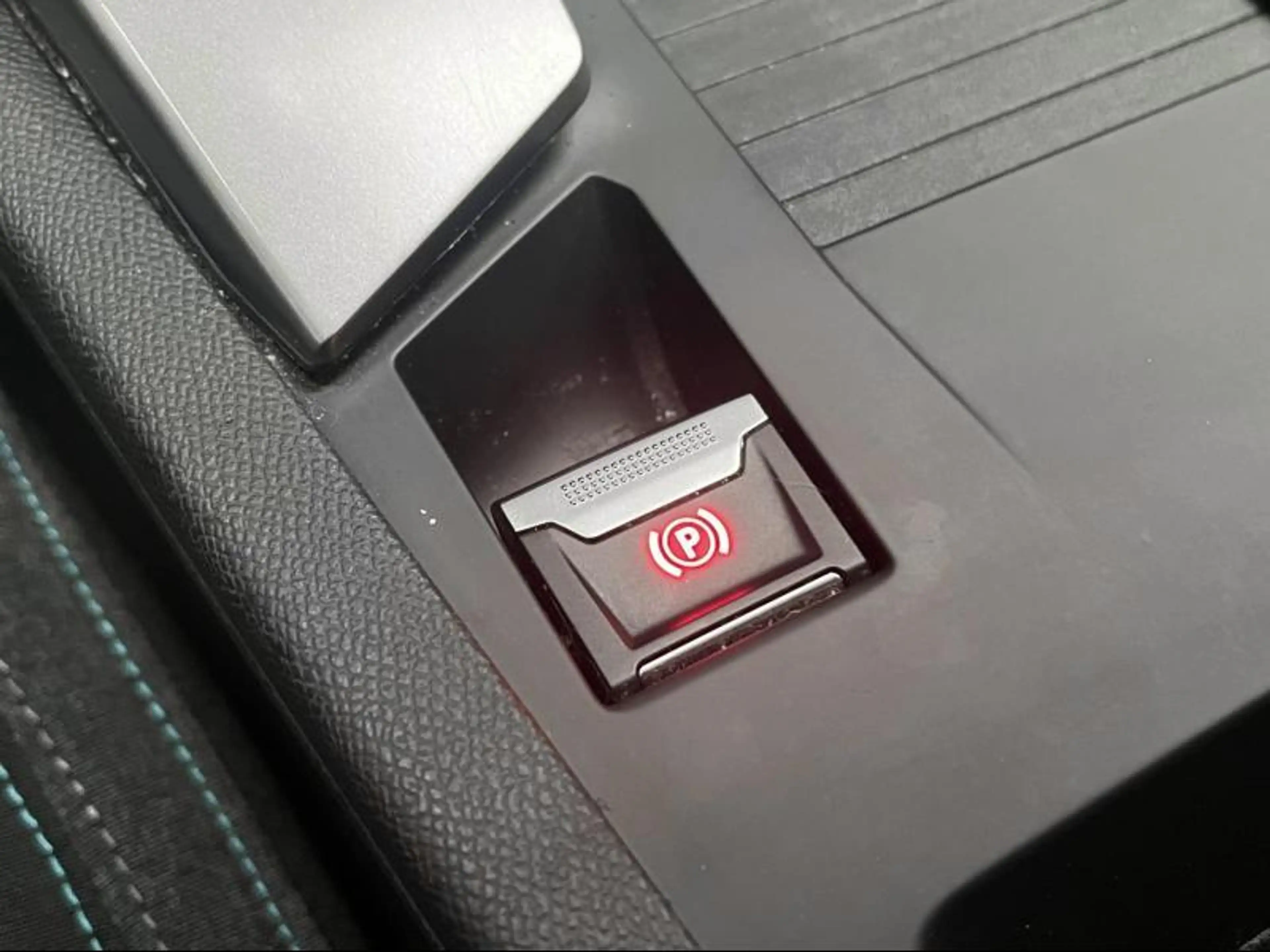 Peugeot 308 Style — photo 15