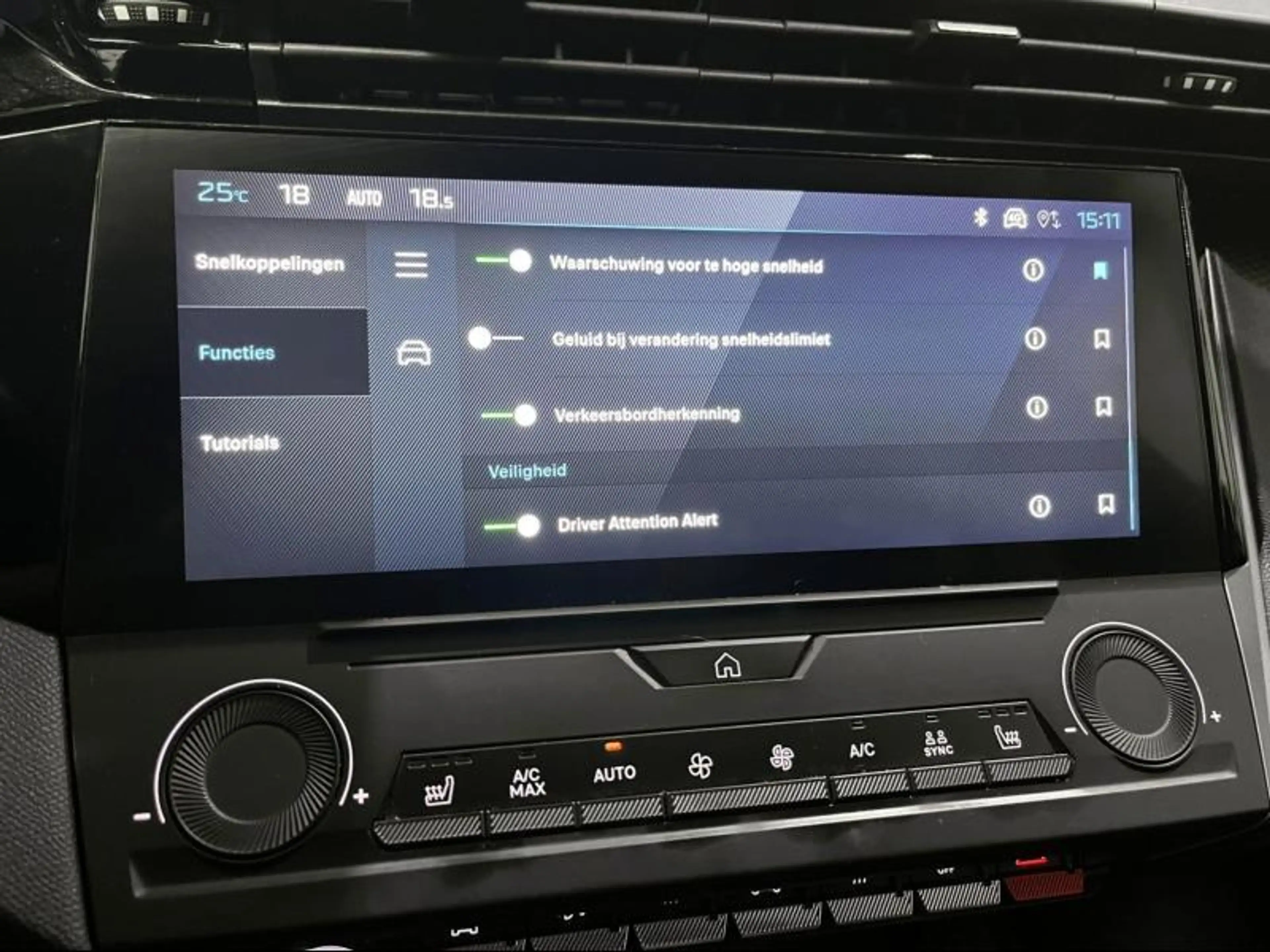 Peugeot 308 Style — photo 34