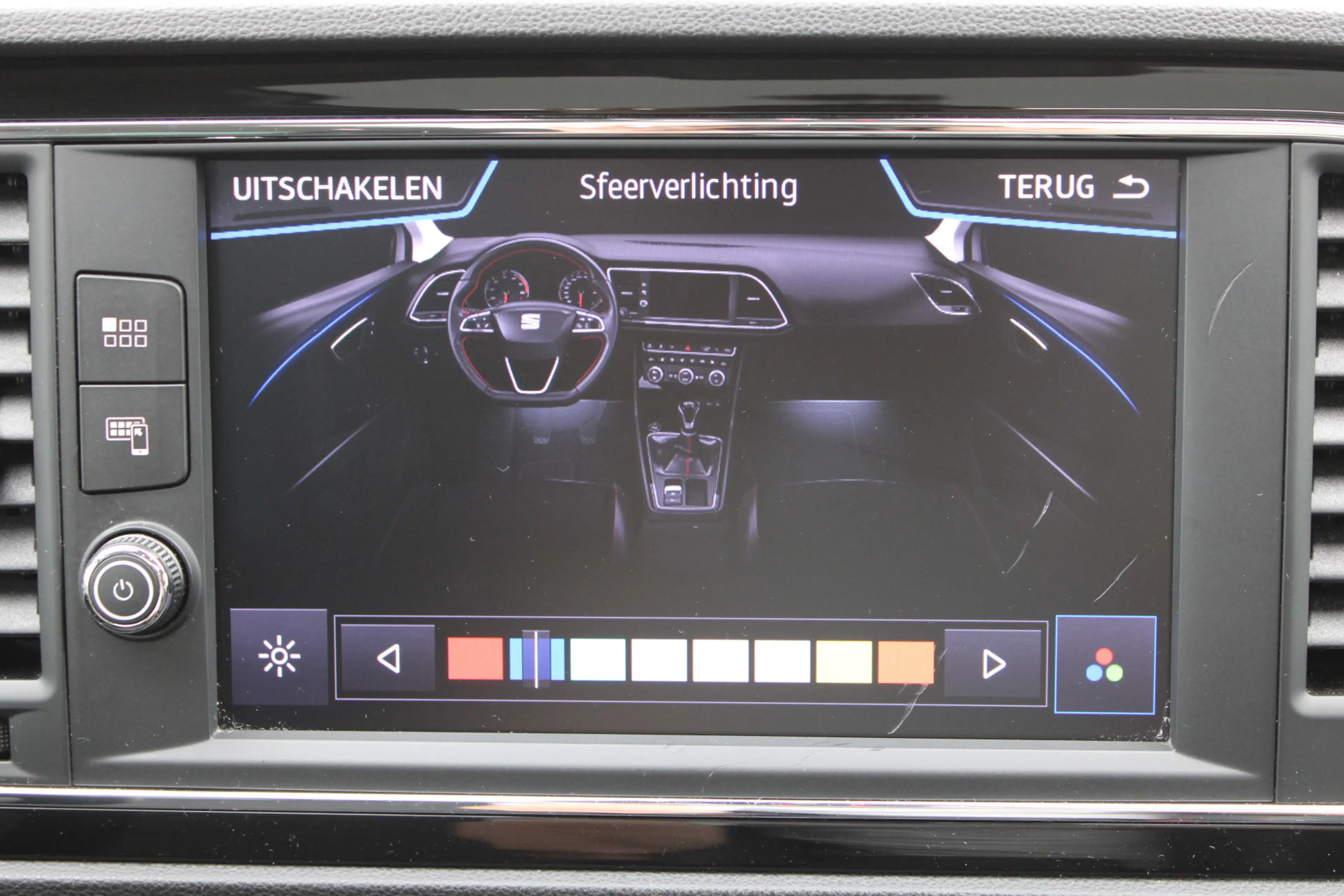 SEAT Leon ST 1.5 TSI FR Business Intense PANORAMADAK ACC — photo 21