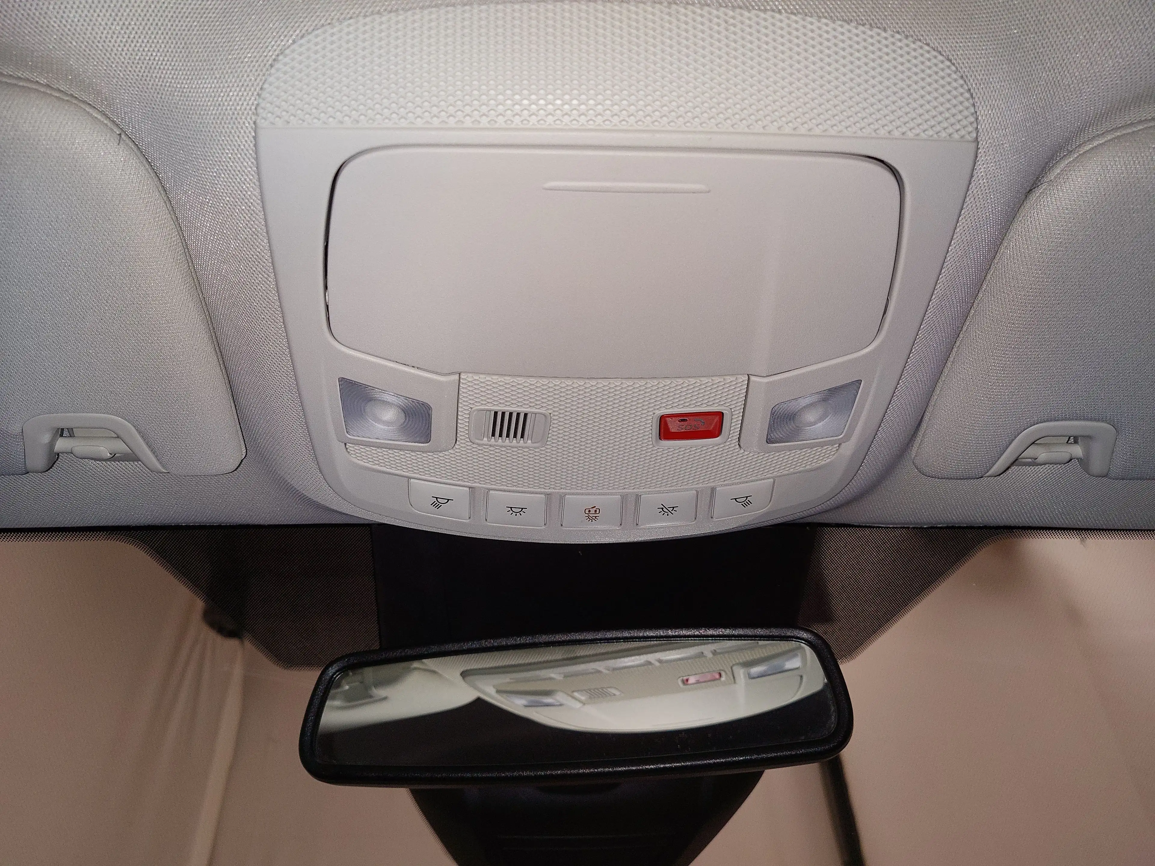 Ford Mondeo Turnier 2.0 EB Titanium Navi RFK 4xShz SPORTSITZE KLIMAAUT RADIO MFL SHZ AHK KAMERA — photo 13