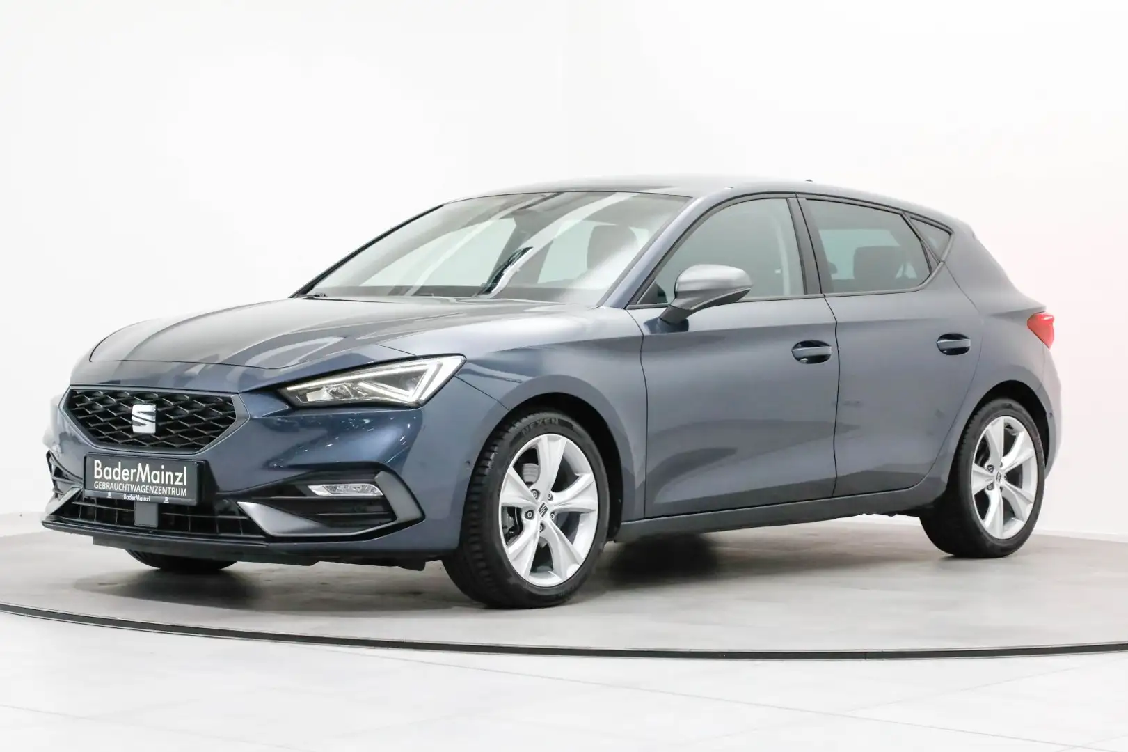 SEAT Leon 1.5 TSI FR-Line Navi Kamera LED ACC Keyless Grau - 2