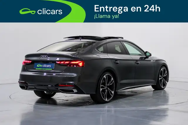 Audi A5 view 5