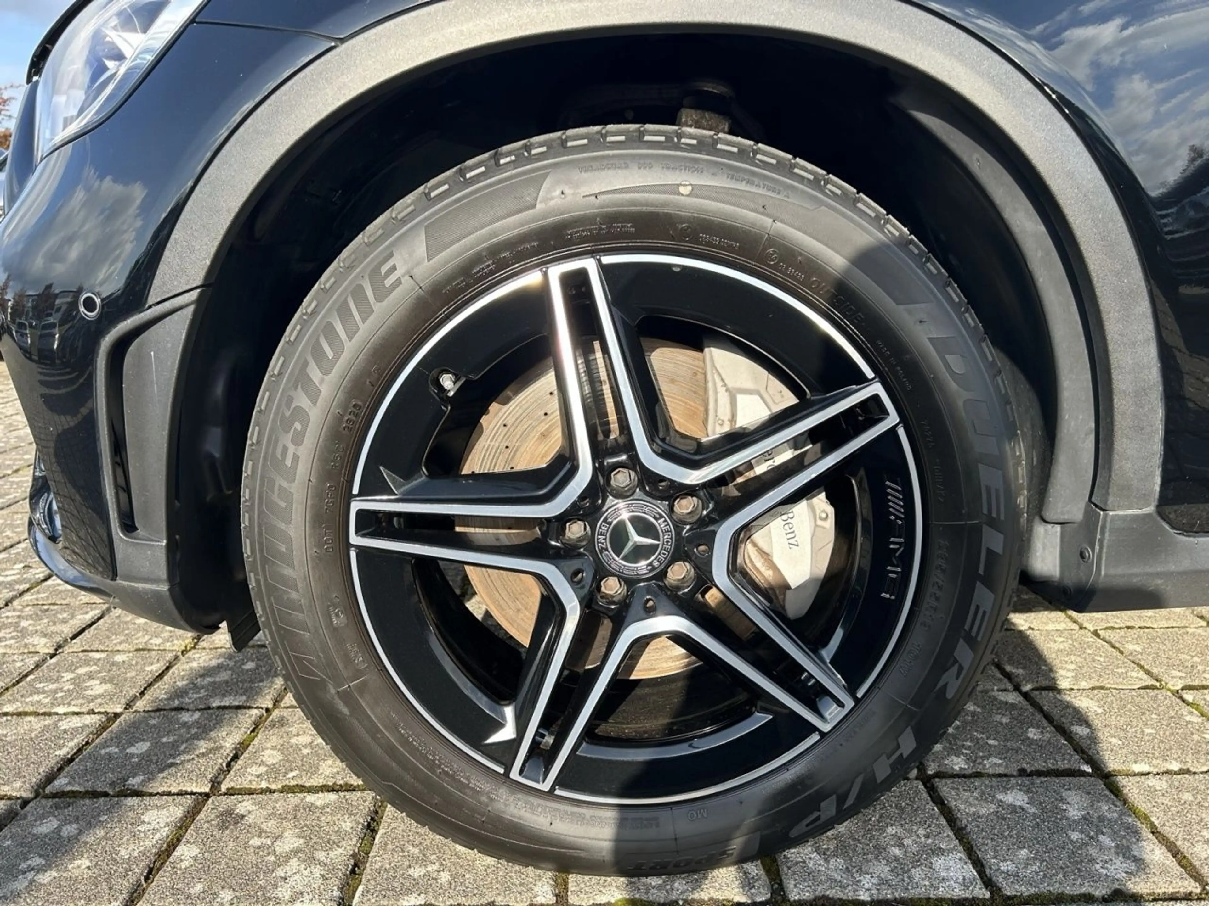 Mercedes-Benz GLC 400 d 4M AMG+BURM+NIGHT+AHK+KAM+LED+Keyl+PDC — photo 11