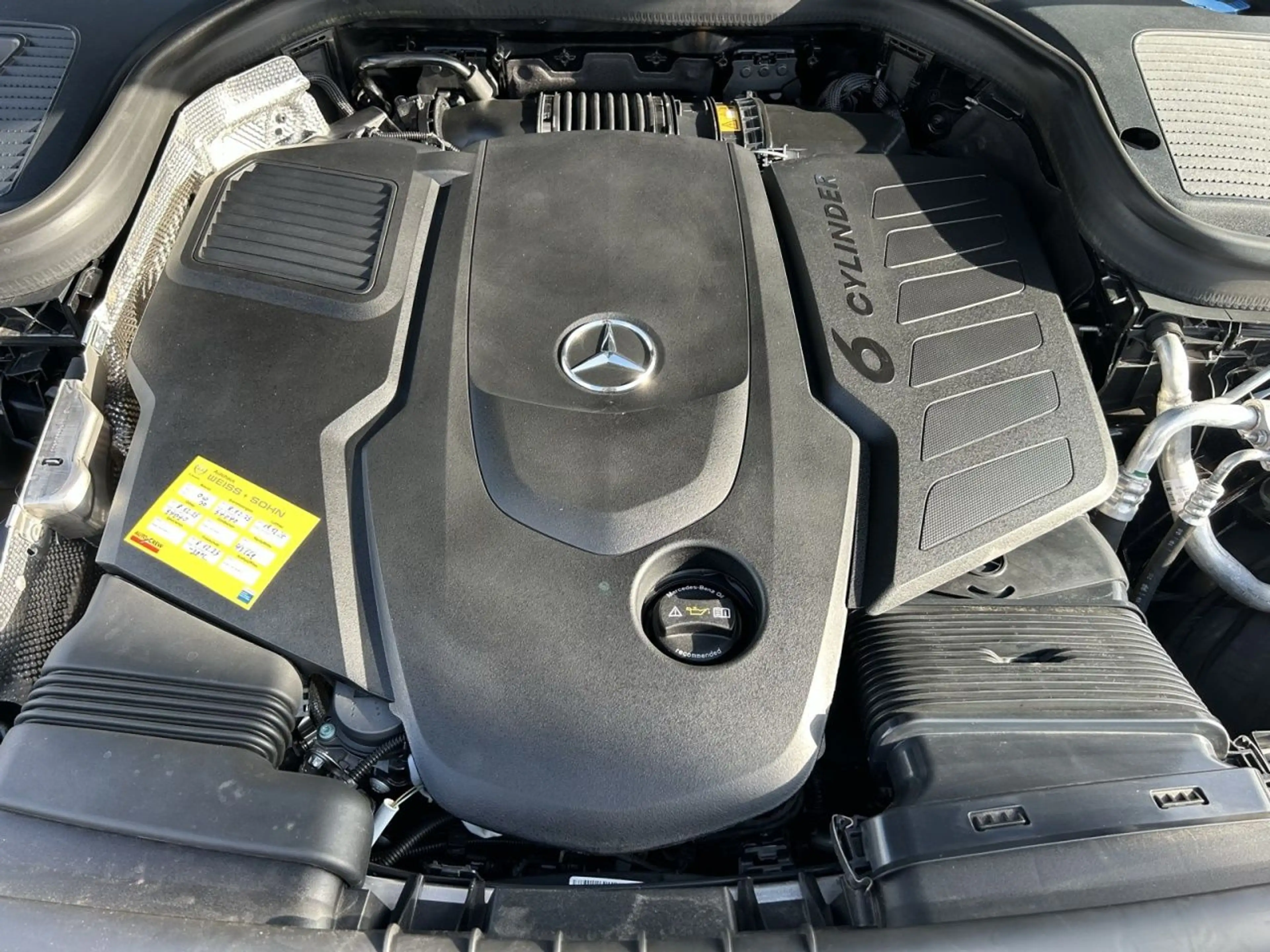 Mercedes-Benz GLC 400 d 4M AMG+BURM+NIGHT+AHK+KAM+LED+Keyl+PDC — photo 14