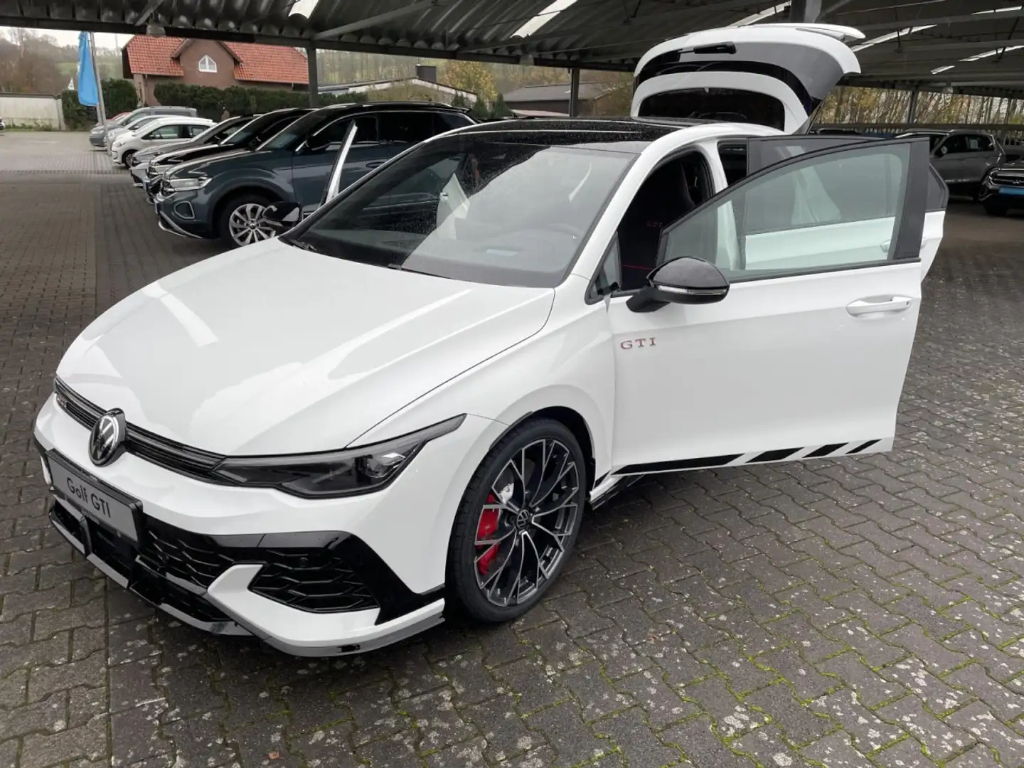 Volkswagen Golf VIII 2.0 GTI DSG CLUBSPORT + ACC + DCC + LED MATRI Blanc - 2