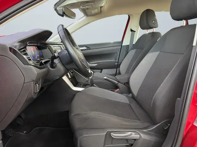 Volkswagen Polo view 7