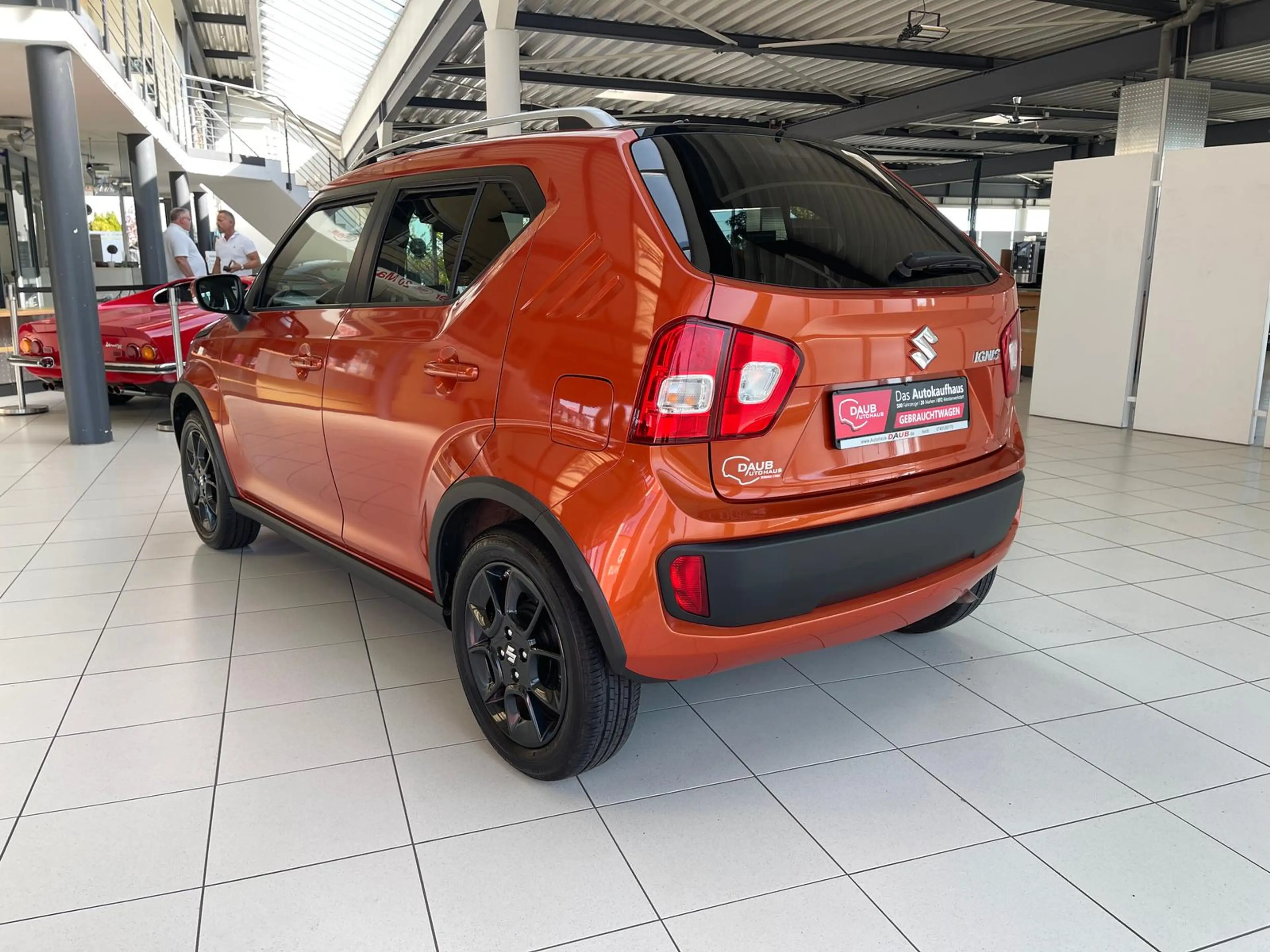 Suzuki Ignis 1.2 Intro Edition+ Allgrip+LED+Alu+Klimaa+ — photo 4