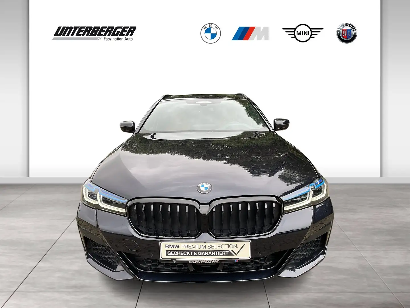 BMW 520 d xDrive Touring M Sportpaket Pro-Adaptives Fahrwe Schwarz - 2