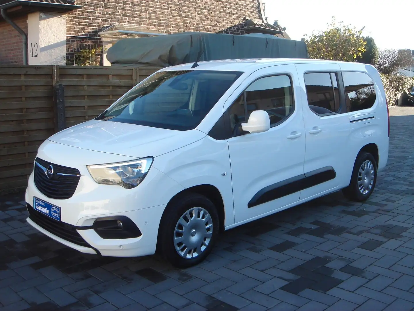 Opel Combo Life COMBO LIFE E EDITION  XL +NAVI+R.CAM+PDC 3x +TOP Wit - 1