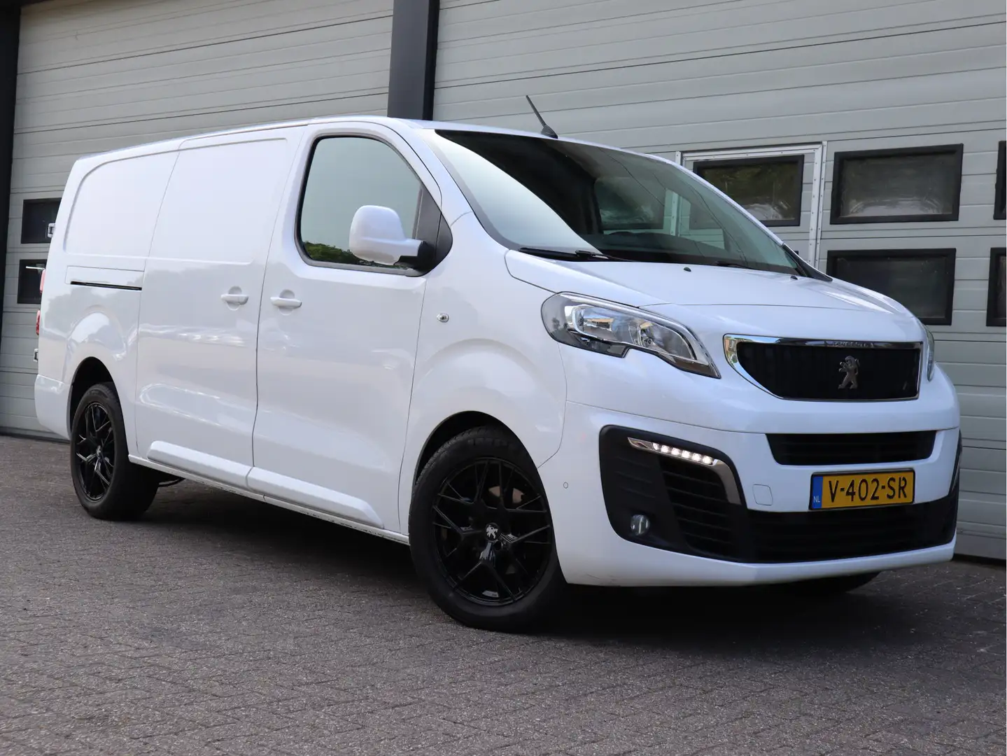 Peugeot Expert 2.0 BlueHDI 180pk Euro 6 Extra L3 Automaat - Trekh Blanc - 2