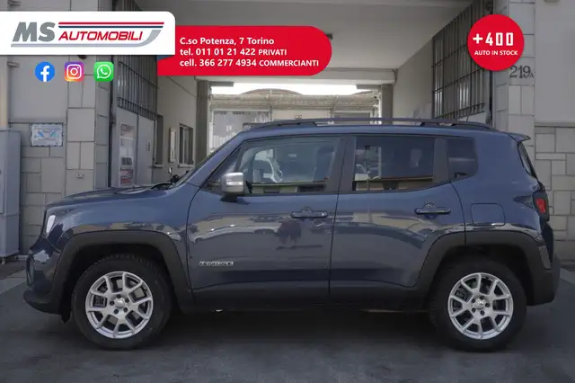 Jeep Renegade view 4