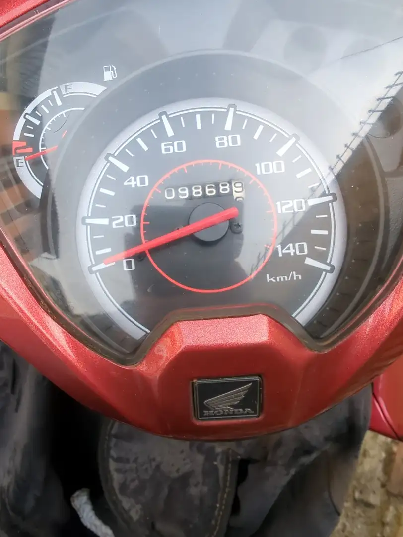 Honda Vision 110 - 2