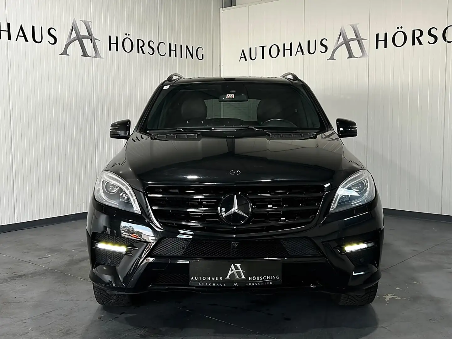Mercedes-Benz ML 350 BlueTEC 4MATIC A-Edition Aut. //360°Kamera//PANO// Schwarz - 2