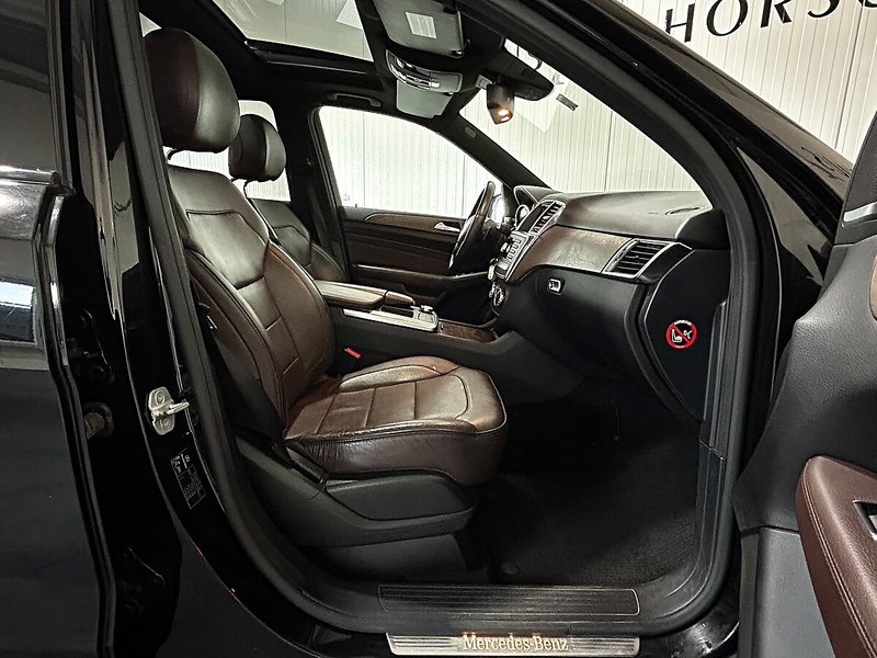 Mercedes-Benz ML 350 BlueTEC 4MATIC A-Edition Aut. //360°Kamera//PANO// — photo 12