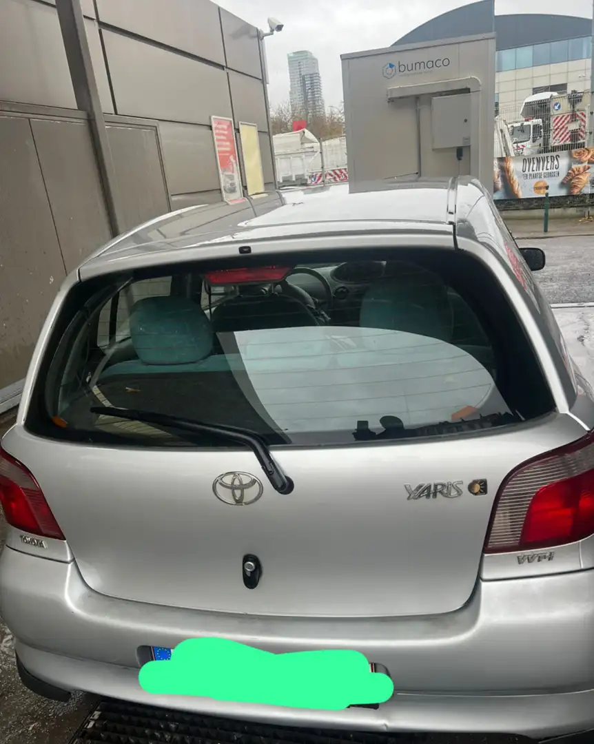 Toyota Yaris Export ou hors Bruxelles - 2