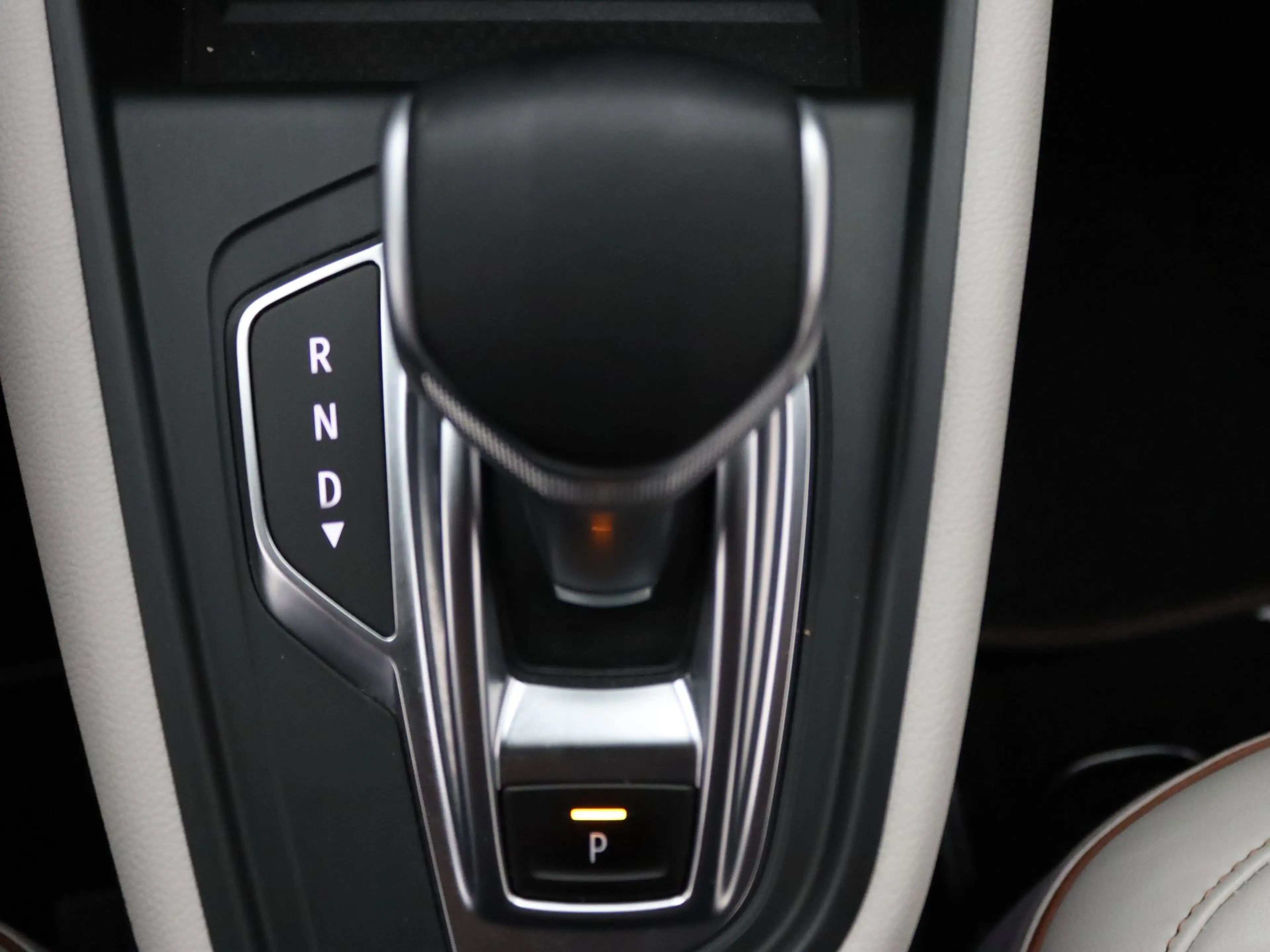 Renault Captur TCe 130pk Initiale Paris EDC/Automaat BOSE | Trekh — photo 17