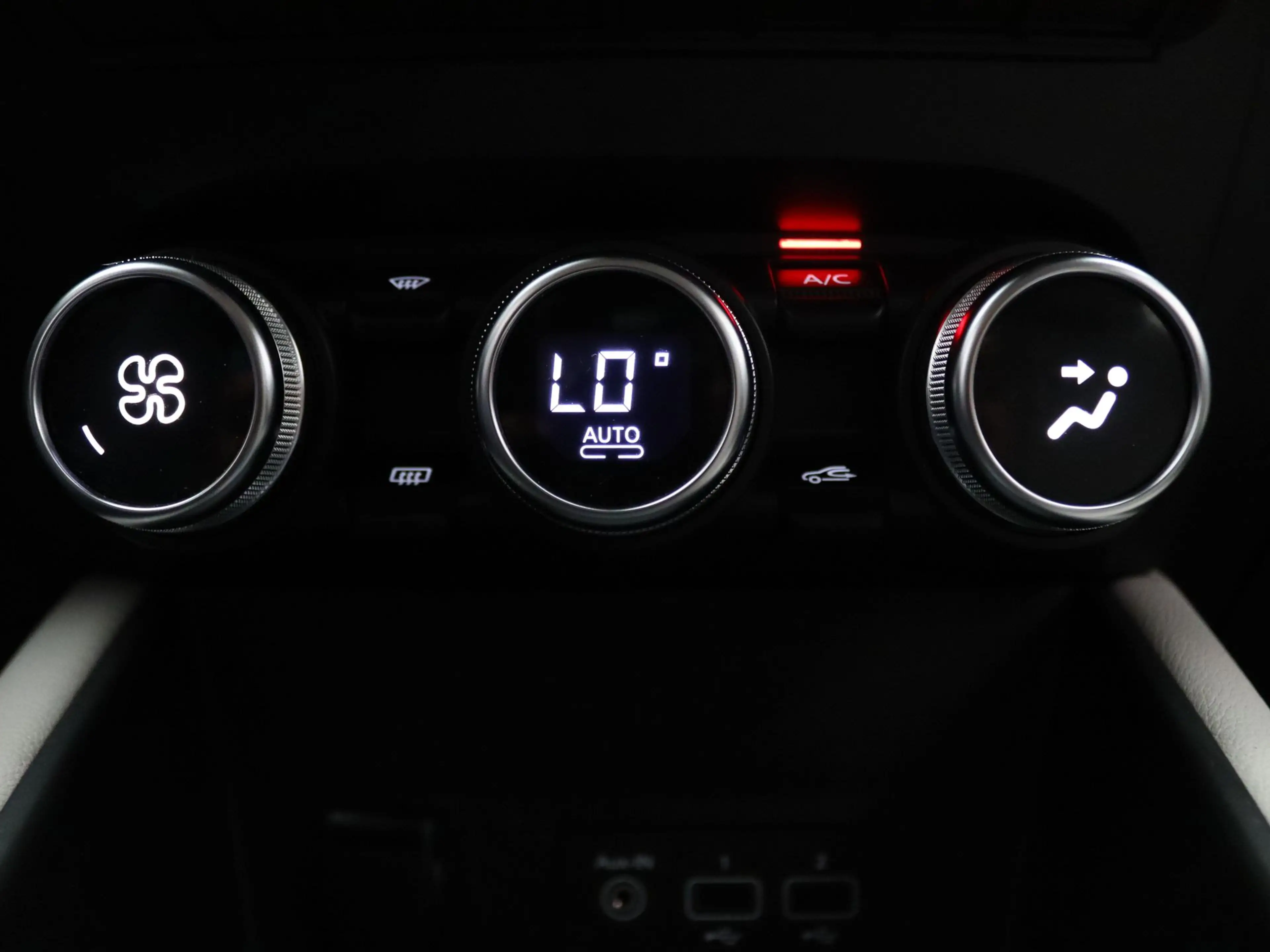 Renault Captur TCe 130pk Initiale Paris EDC/Automaat BOSE | Trekh — photo 7