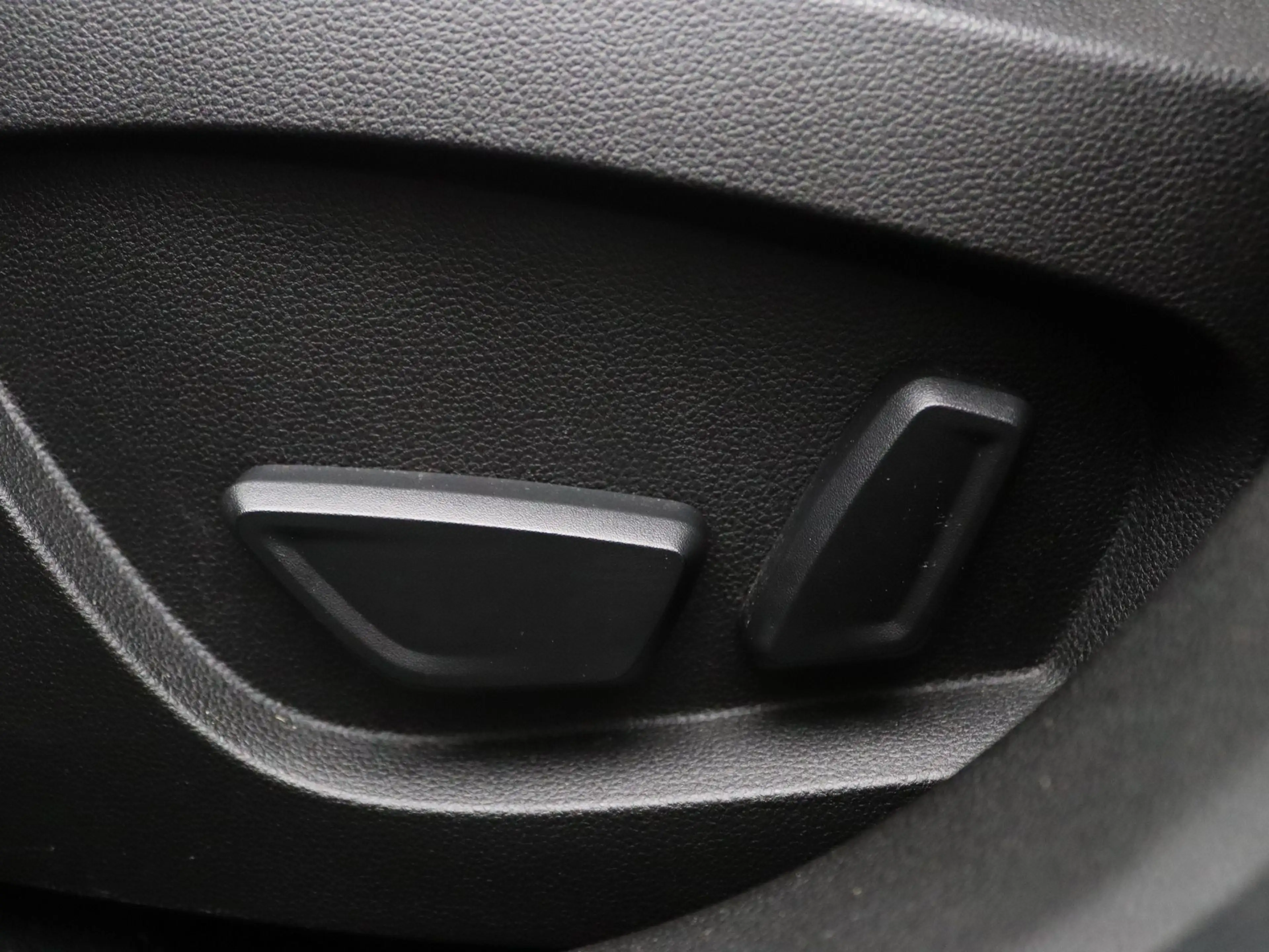 Renault Captur TCe 130pk Initiale Paris EDC/Automaat BOSE | Trekh — photo 32