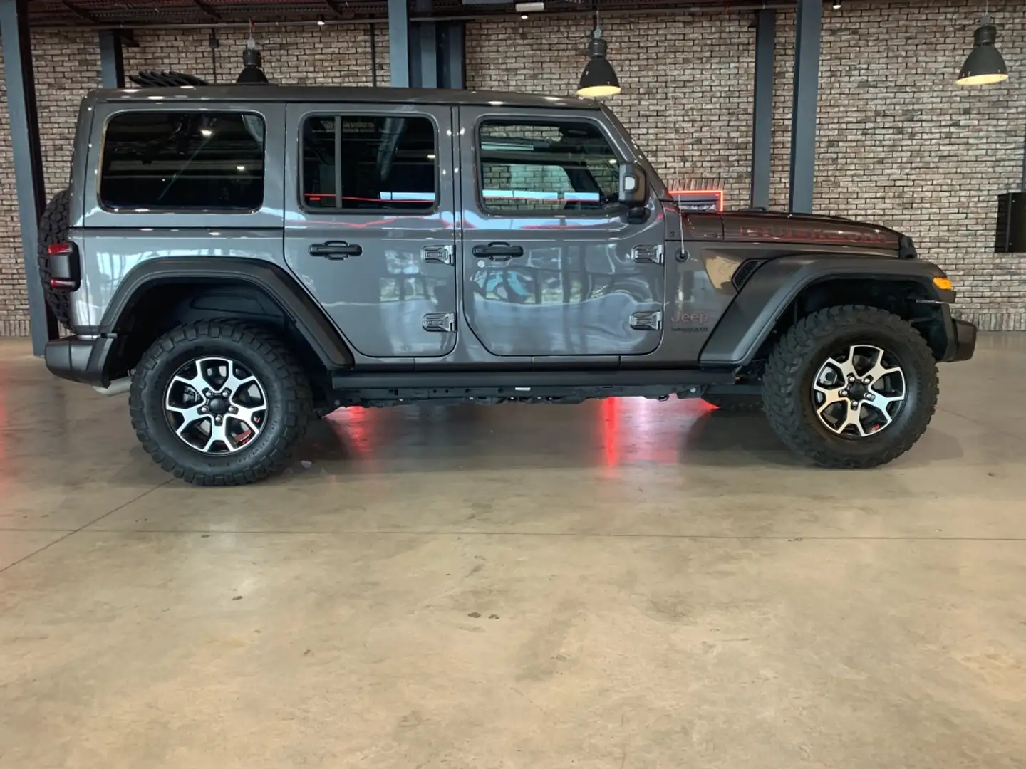 Jeep Wrangler Unlimited 2.0T GME Rubicon 8ATX Gris - 2