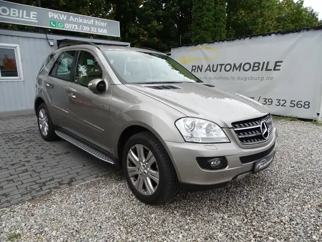 Mercedes-Benz ML 350 ML 350 Luxus Ausstattung Scheckheft