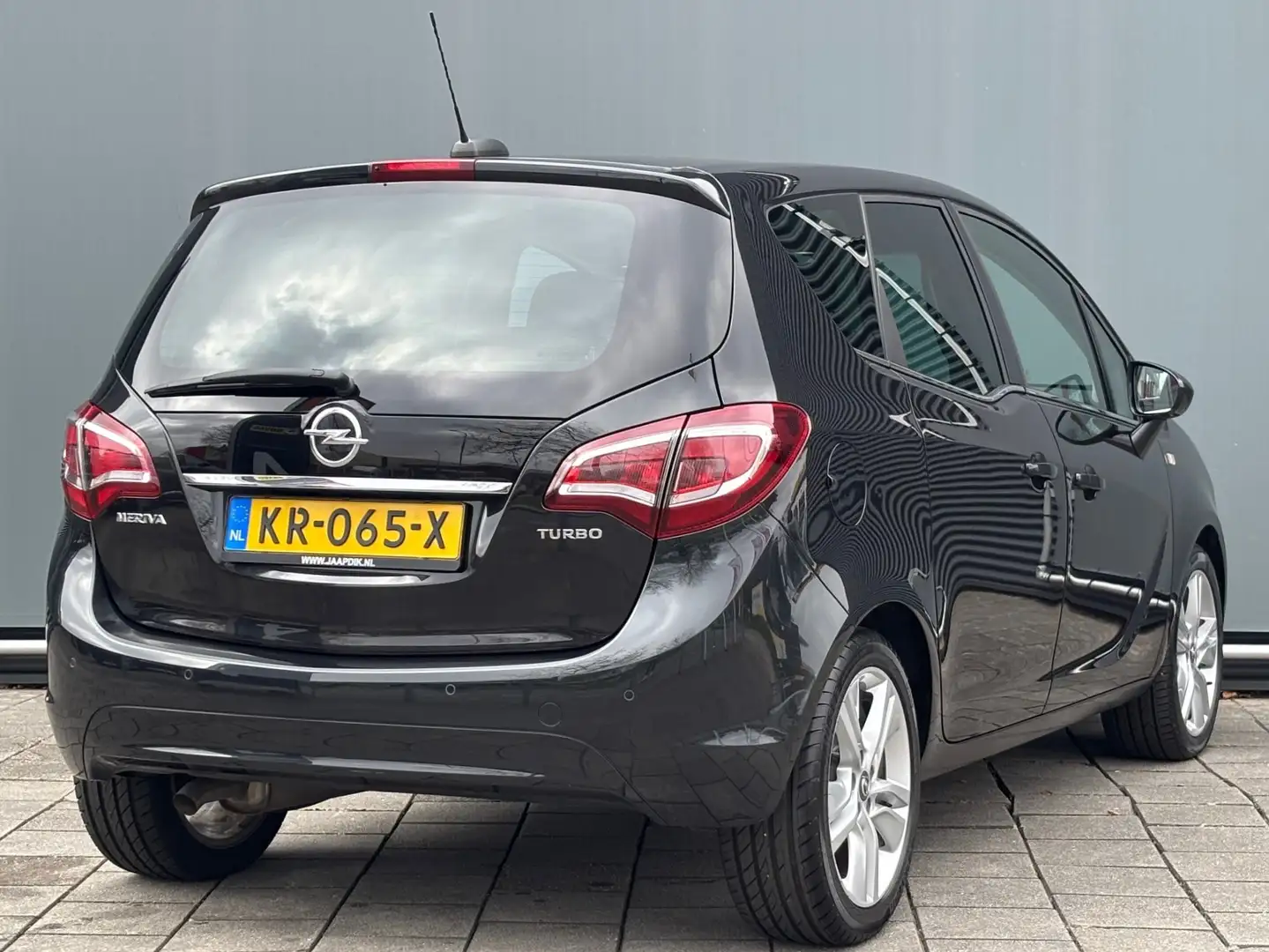 Opel Meriva BWJ 11-2016 | 1.4T 120PK Blitz LPG-G3 | CLIMA | PD Zwart - 2