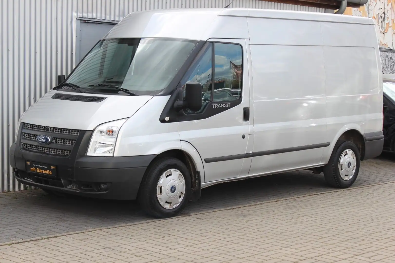 Ford Transit Kasten L2H2+Klima+AHK+2.Hand Plateado - 1