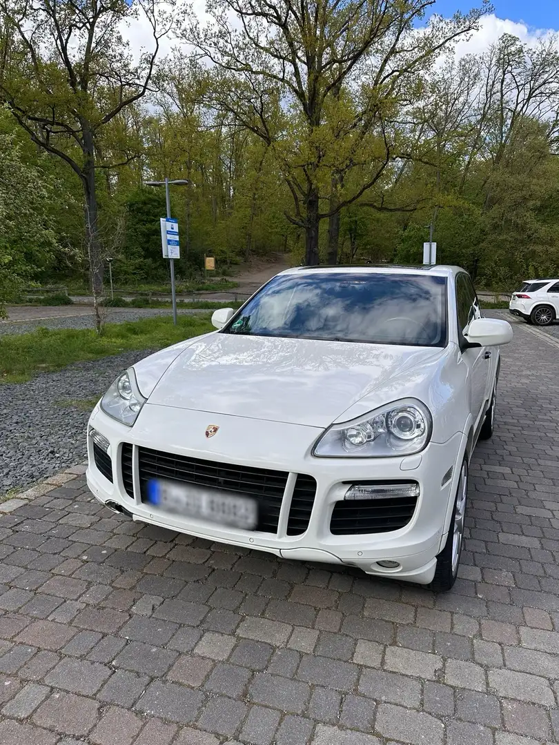 Porsche Cayenne Tiptronic S GTS Weiß - 1