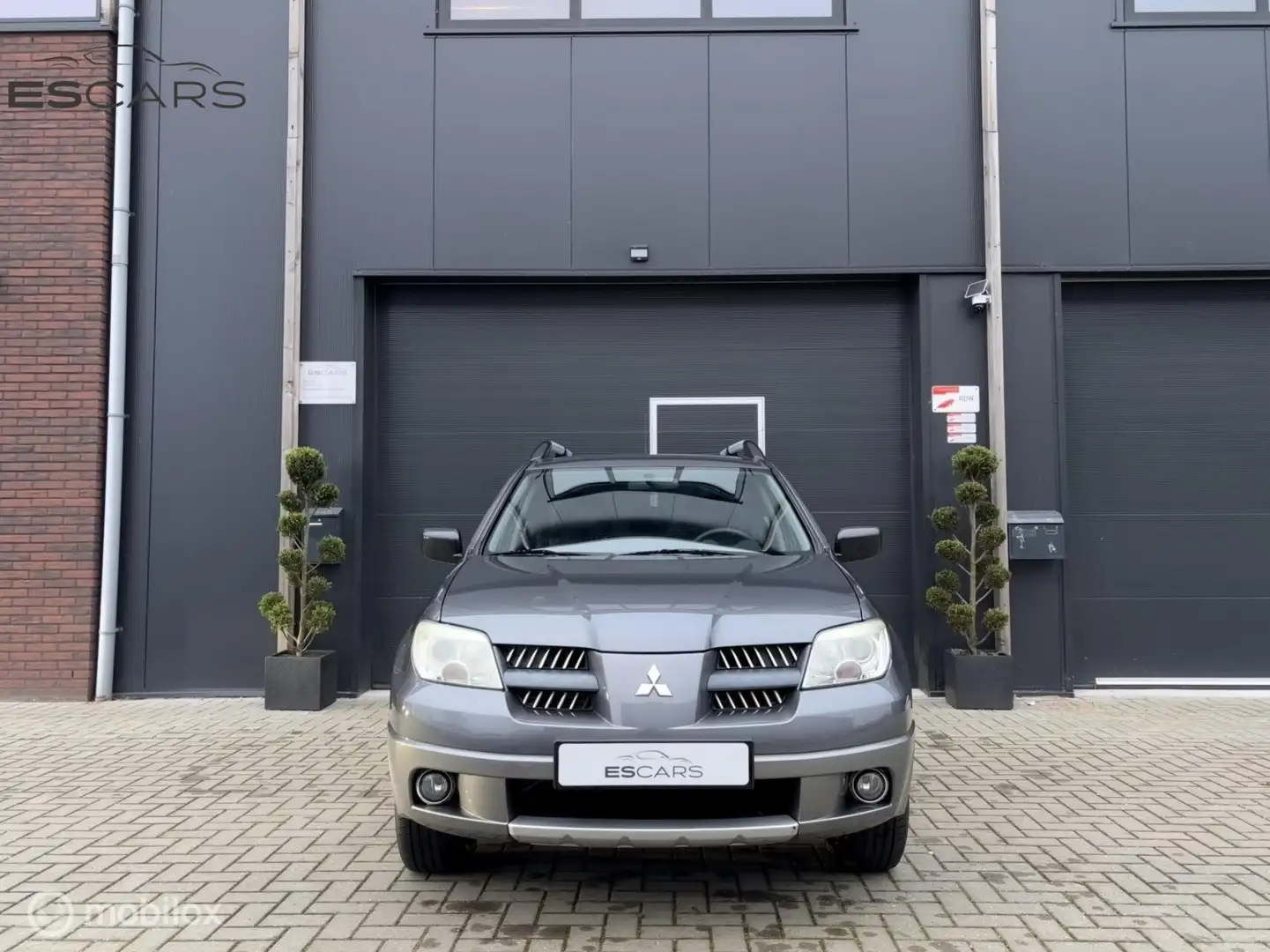 Mitsubishi Outlander Sport 2.0 Invite+ Lpg G3 | 1 eigenaar Grau - 2