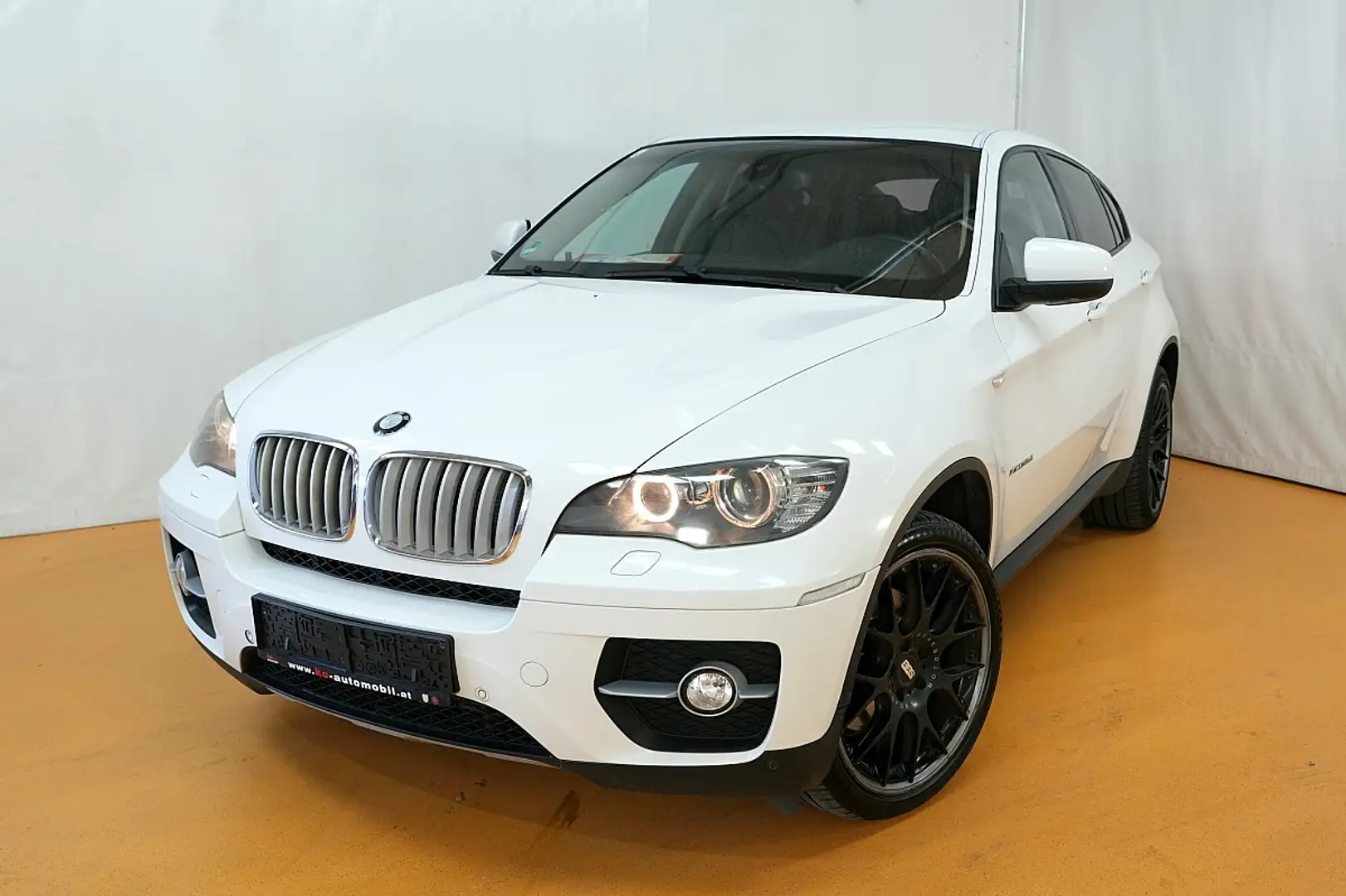 BMW X6 xDrive35d Aut. Weiß - 1