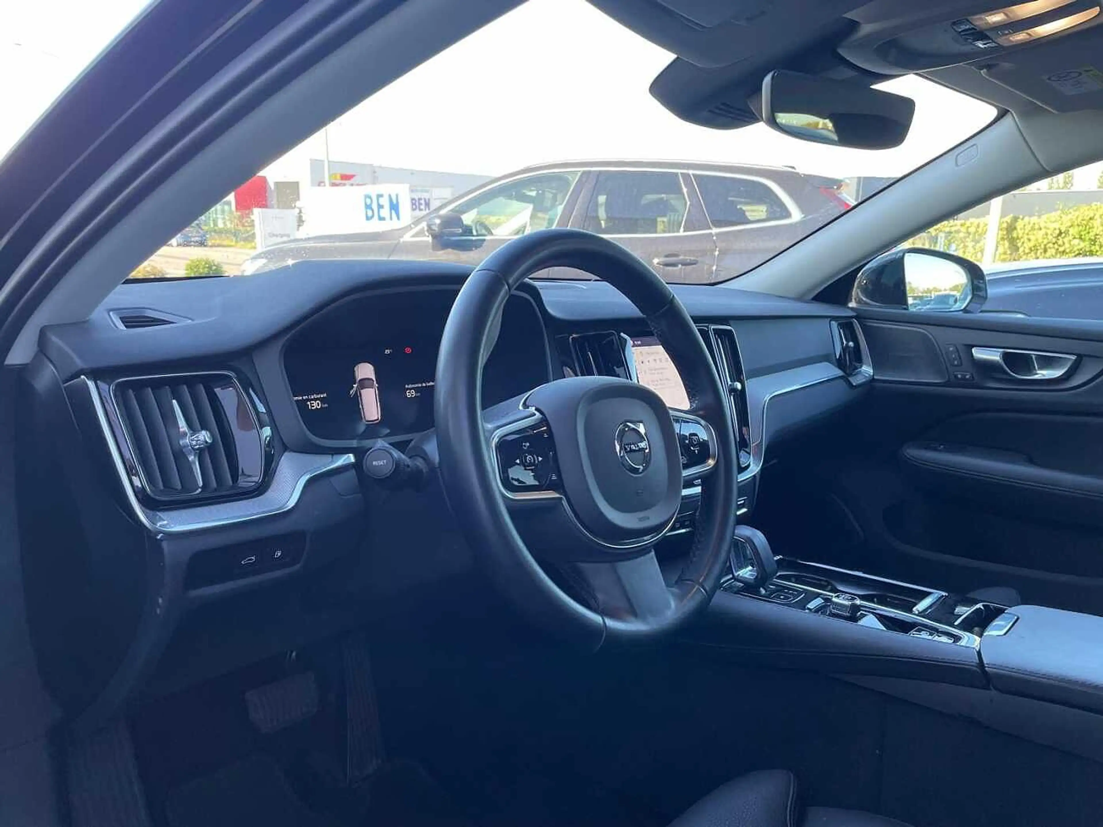 Volvo V60 Plus, T6 AWD Hybride rechargeable 'GARANTIE 3 ANS' — photo 6