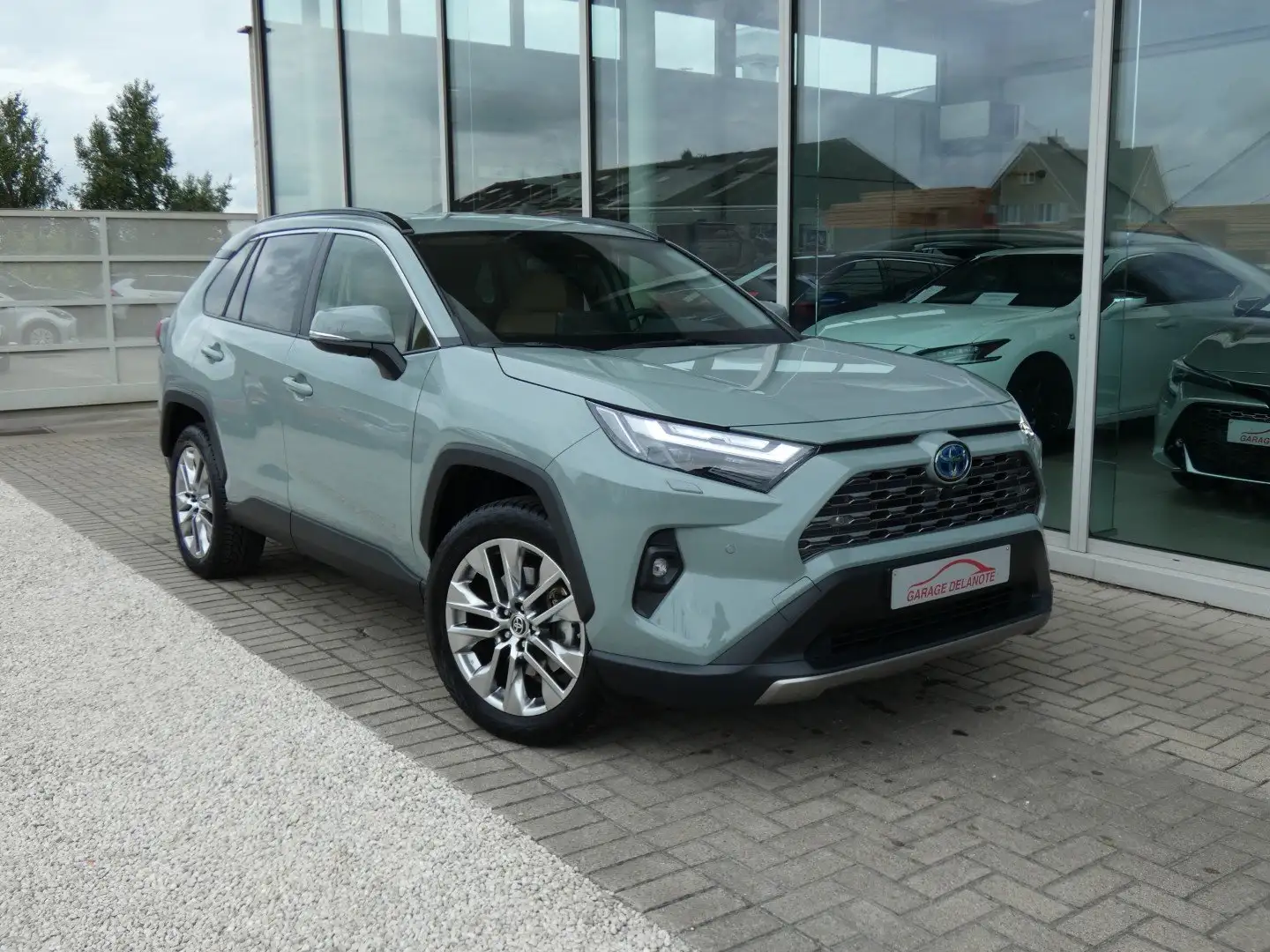Toyota RAV 4 hybrid AWD Premium +Zetelventilatie LEDER Trekhaak Groen - 1