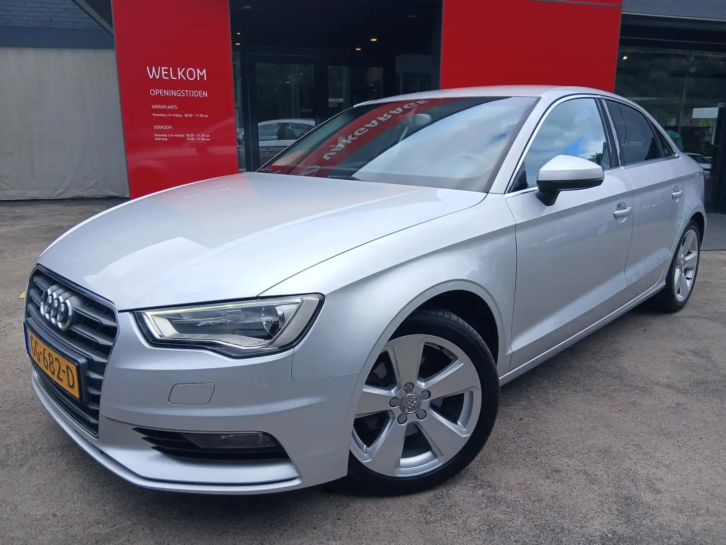 Audi A3 Limousine 1.4 TFSI CoD Ambition Pro Line S Gris - 2