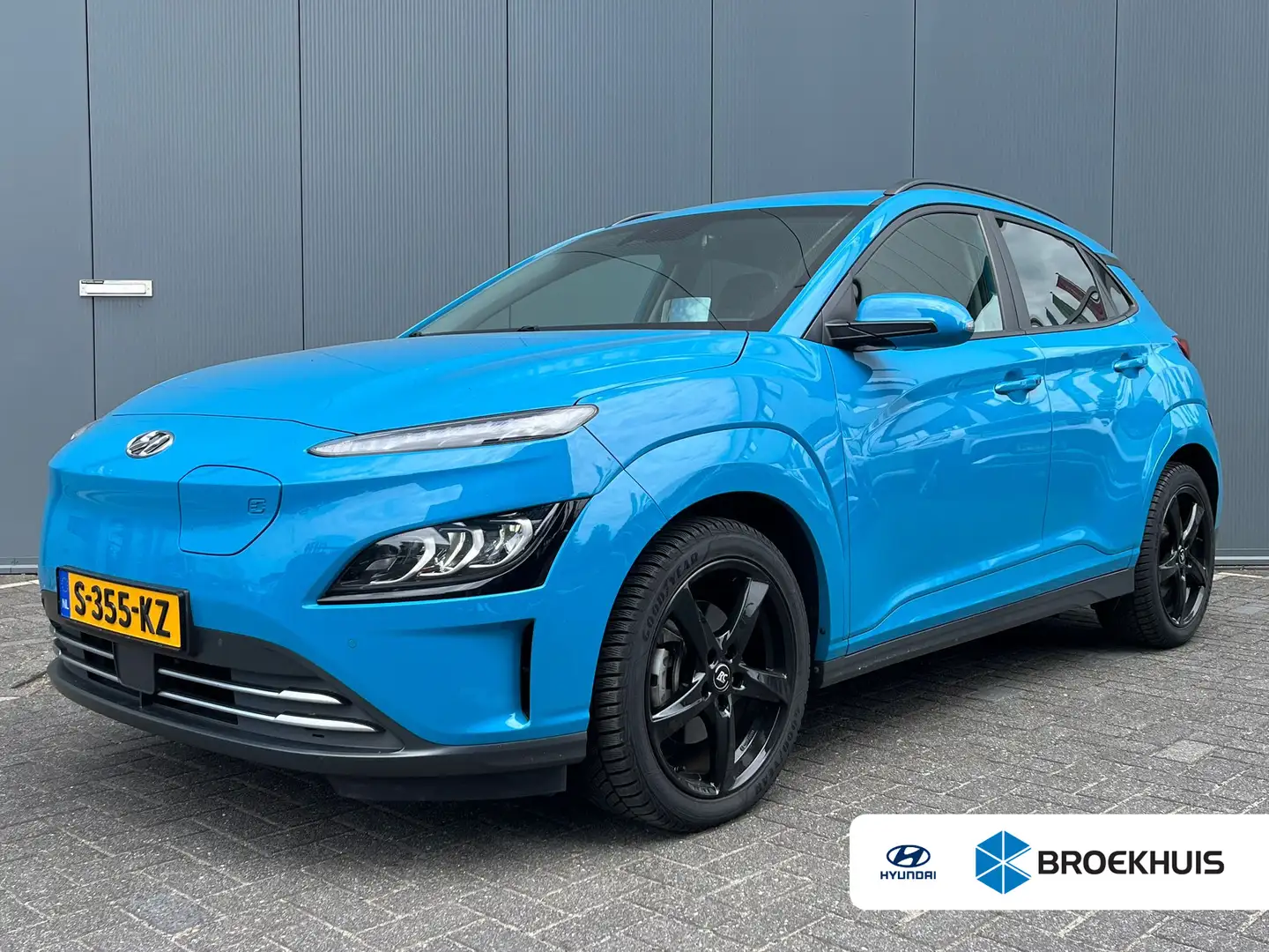 Hyundai KONA EV Fashion 64 kWh 204pk | Achteruitrijcamera | Air Bleu - 1