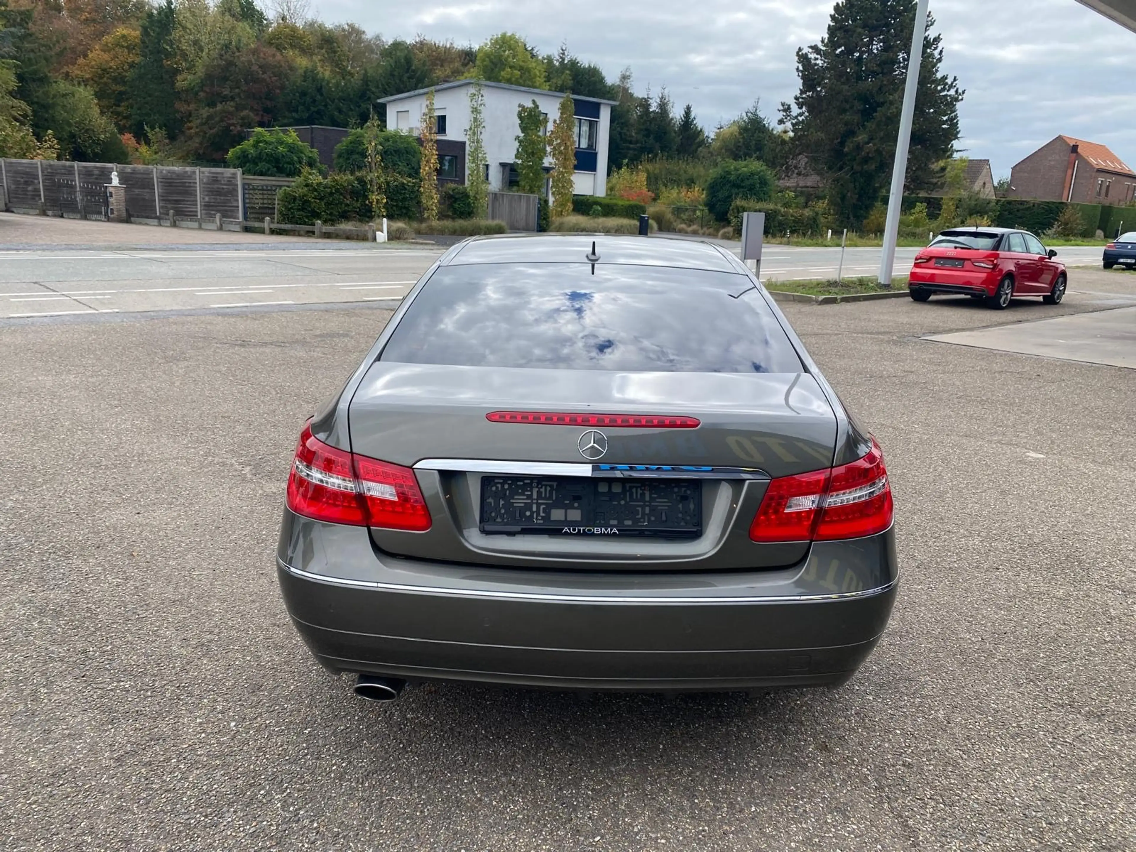 Mercedes-Benz E 220 COUPE BE Avantgarde ** GARANTIE ** CAR PASS ** — photo 6
