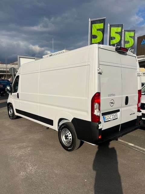 Opel Movano