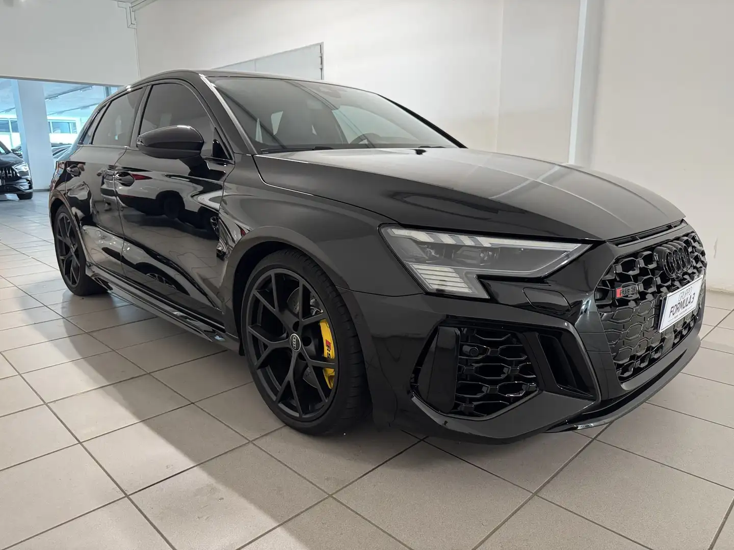 Audi RS3 RS 3 SPB TFSI quattro S tronic Zwart - 2
