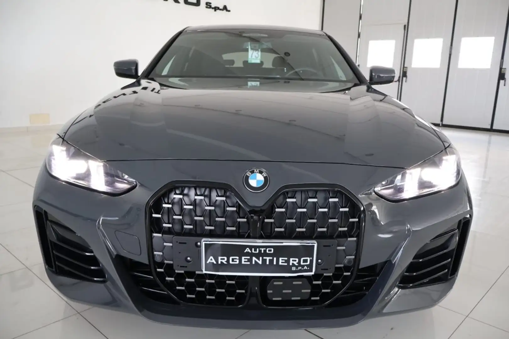 BMW 420 d xDrive 48V Msport Pro pinze rosse FARI ADPTIVE Grigio - 2