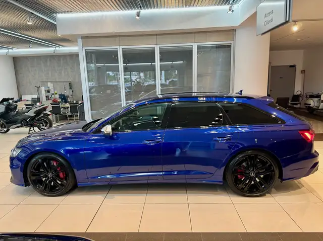 Audi S6 view 4