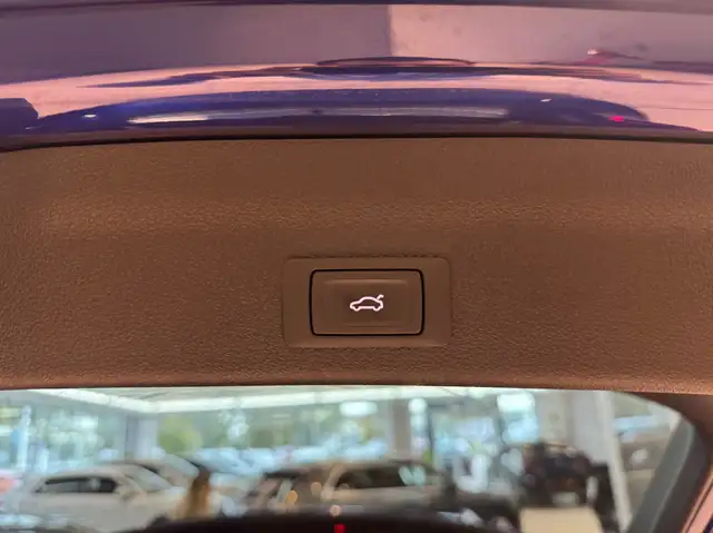 Audi S6 view 22
