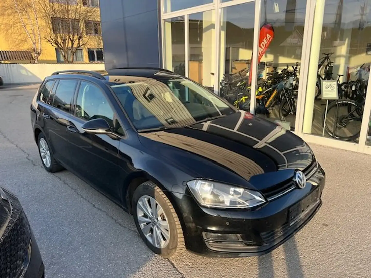 Volkswagen Golf Variant Variant Rabbit BMT 1,6 TDI 4Motion Schwarz - 1