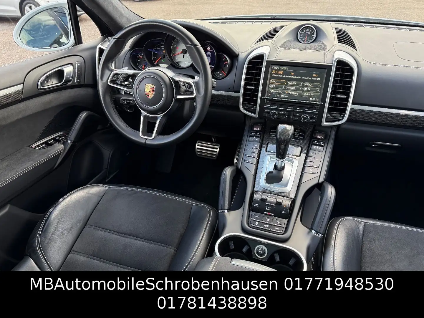 Porsche Cayenne GTS Weiß - 2