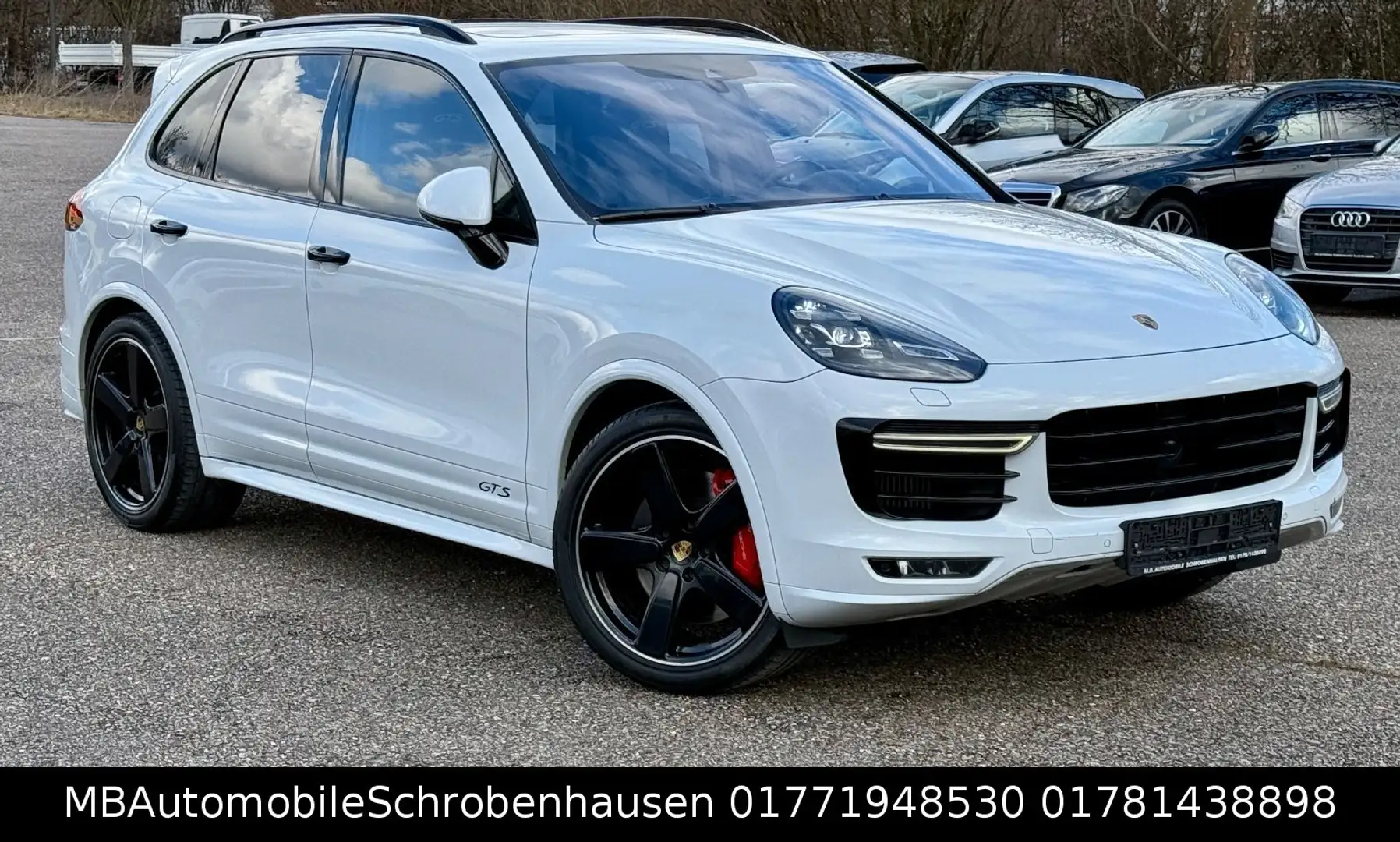 Porsche Cayenne GTS Weiß - 1