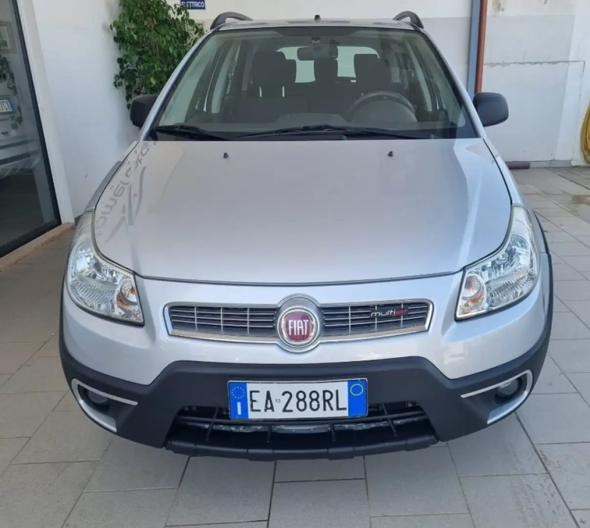 Fiat Sedici 2.0 MJT 16V DPF 4x2 Emotion Gris - 2